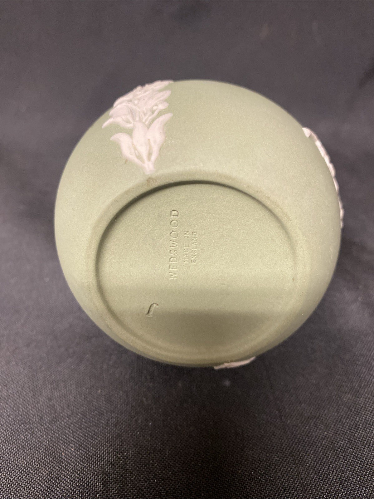 Vintage Wedgwood Jasperware Sage Green Grecian Bud Vase - (1601)