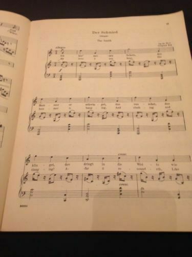 Johannes Brahms - G. Schirmer, Inc. 50 songs for voice Antique music 1937 (1473