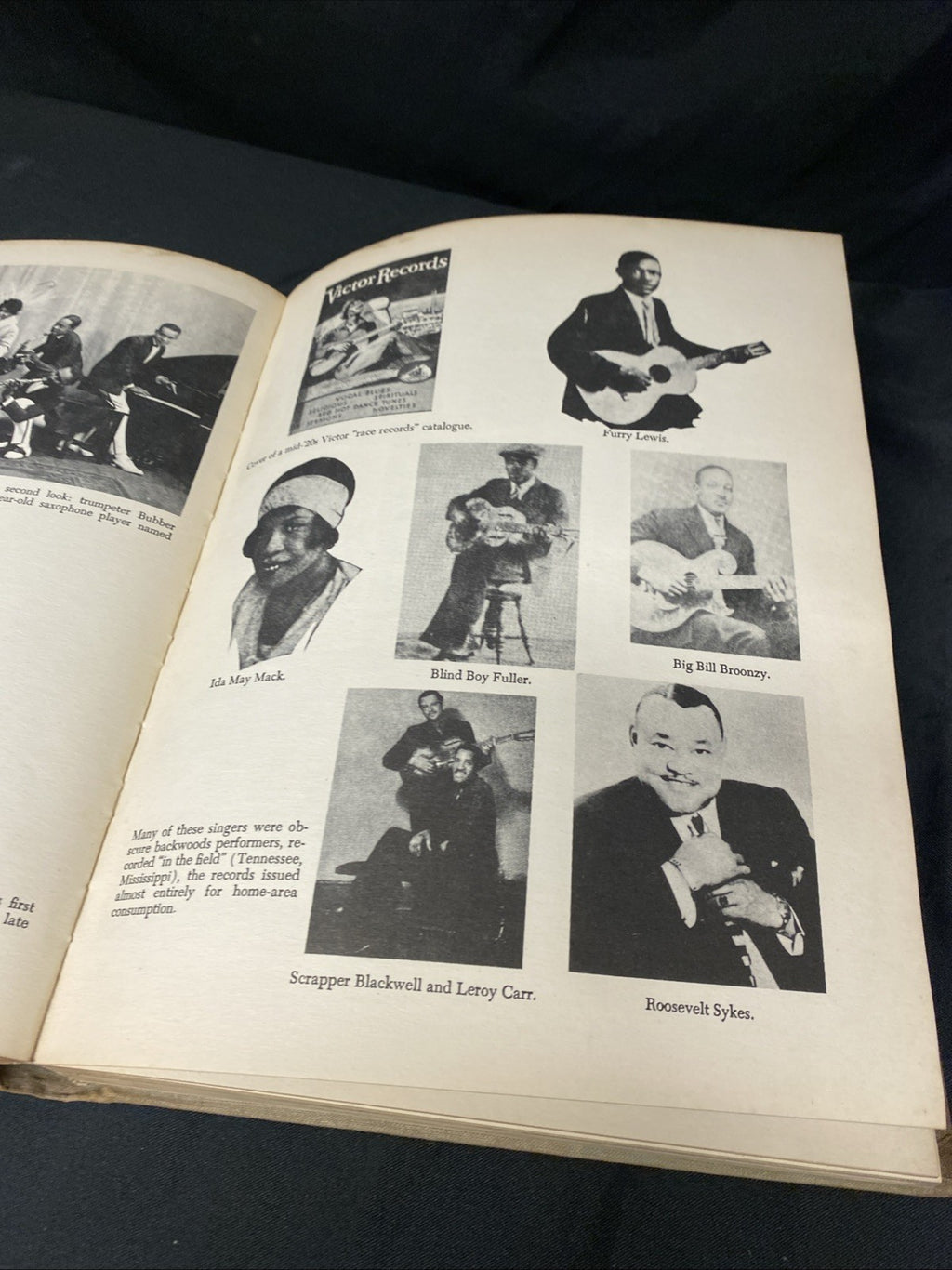 Book - A pictorial History of Jazz - Keepnews & Grauer - 1955 (1519)