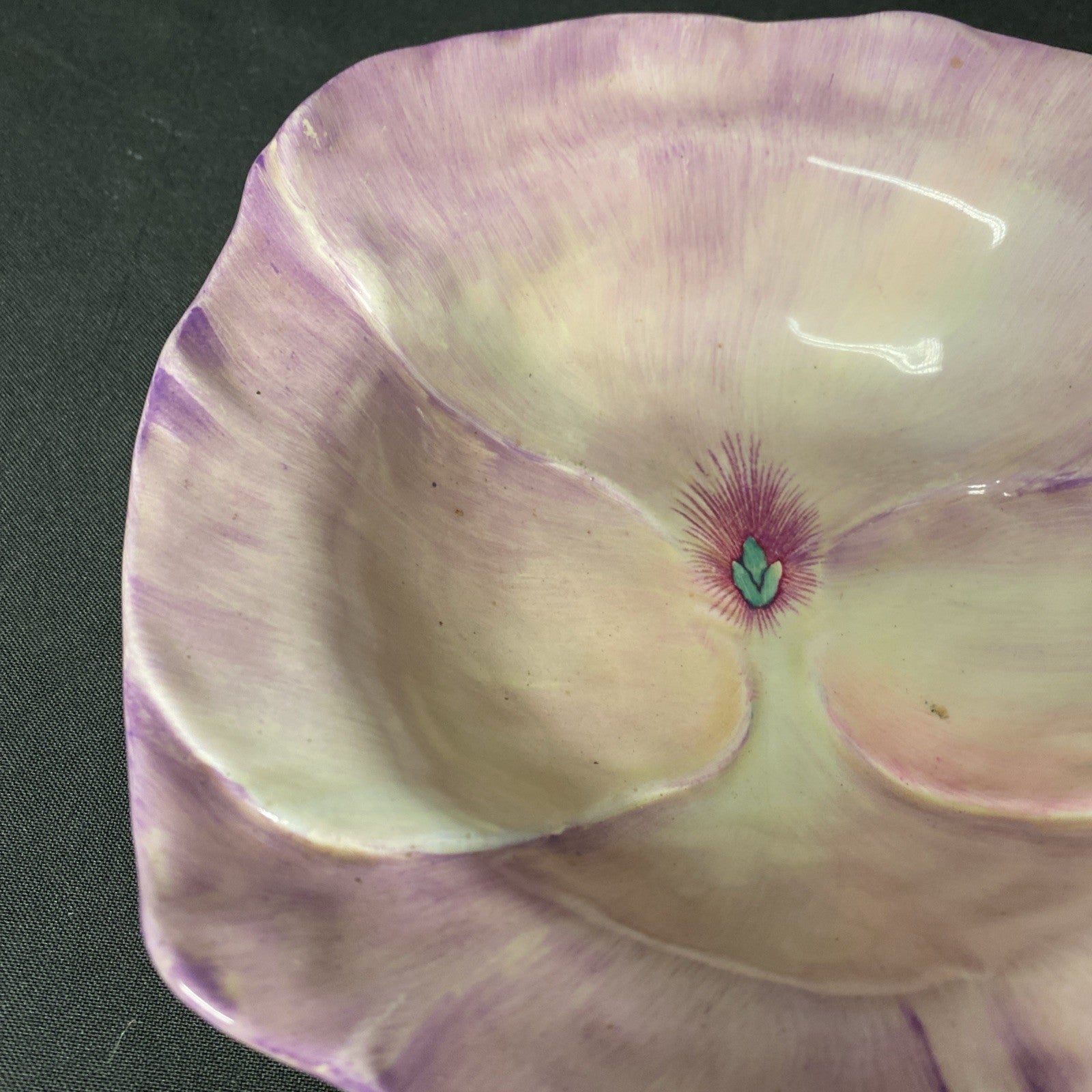 Royal Venton Ware Floretta bowl, hand-painted Floral pottery  - (1728)