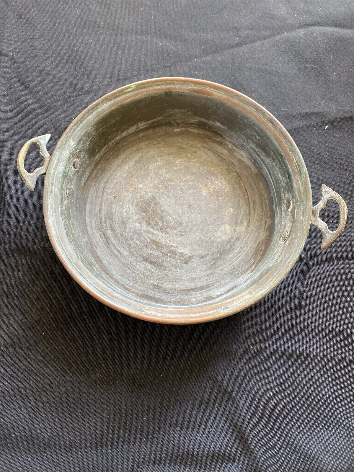 Victorian Copper Pan with Brass Handles Lovely Rustic home décor item (5920)