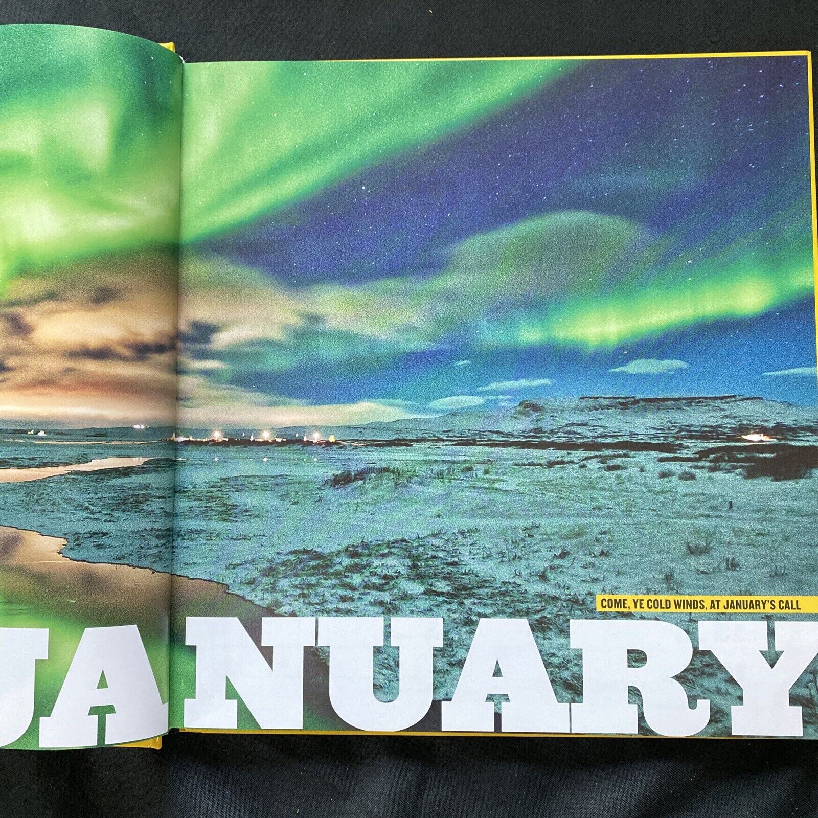BOOK - The Best of National Geographic 2013 yearbook - Hardback - (9581)
