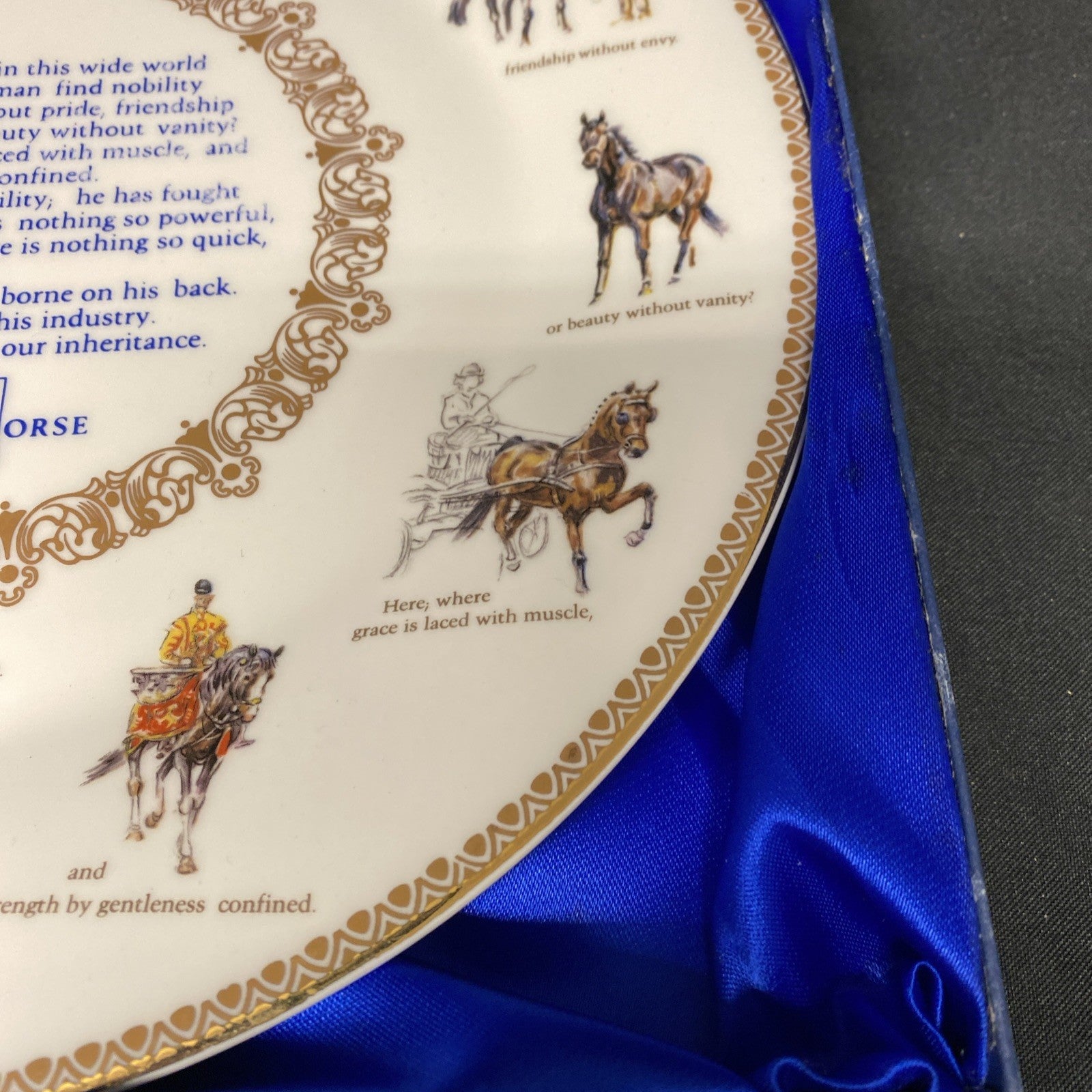 "The Horse" Fine Bone China Plate By Aynsley FR Gray Aldridge 27cms -(1604)