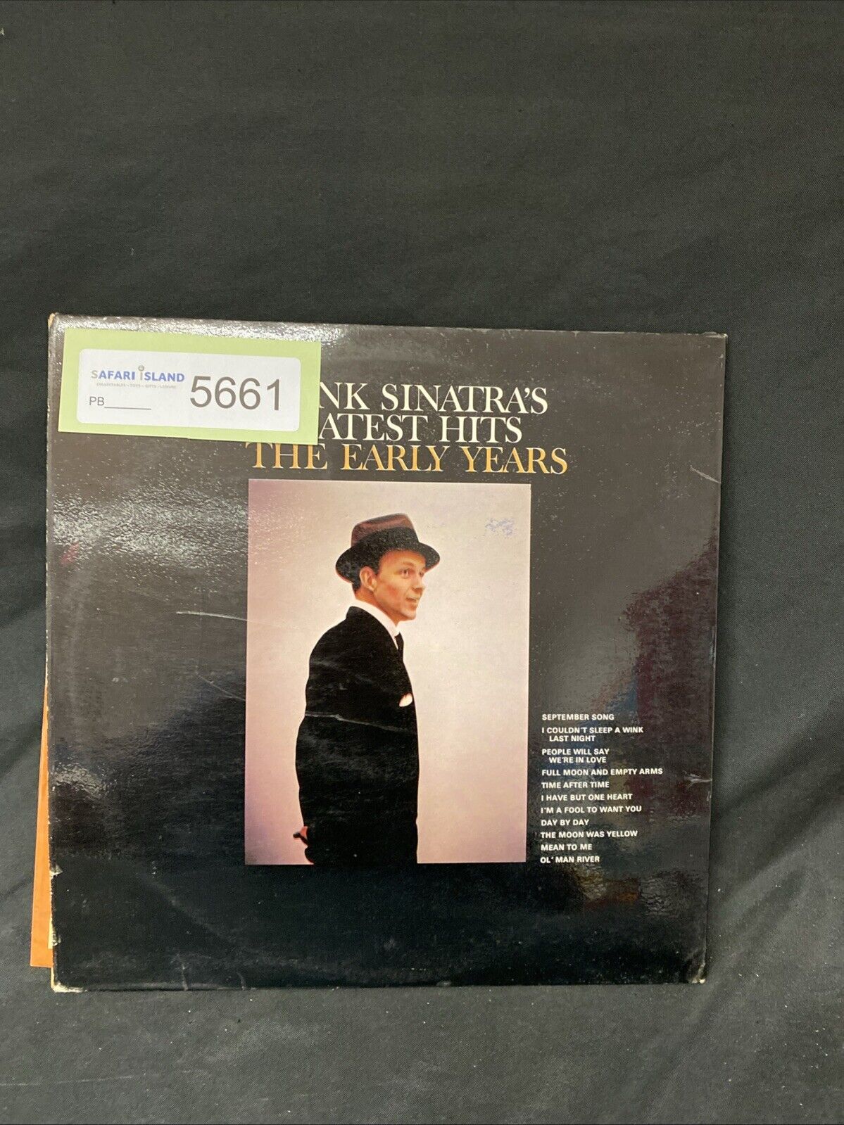 VINYL RECORD - Frank Sinatra's Greatest Hits The Early Years Double Album (5661)