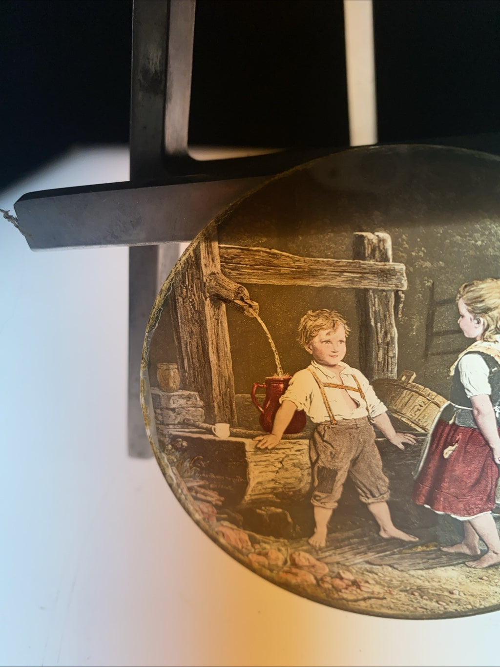Magic Lantern Victorian Glass Round Handpainted Slide Meeting at the well (1103)