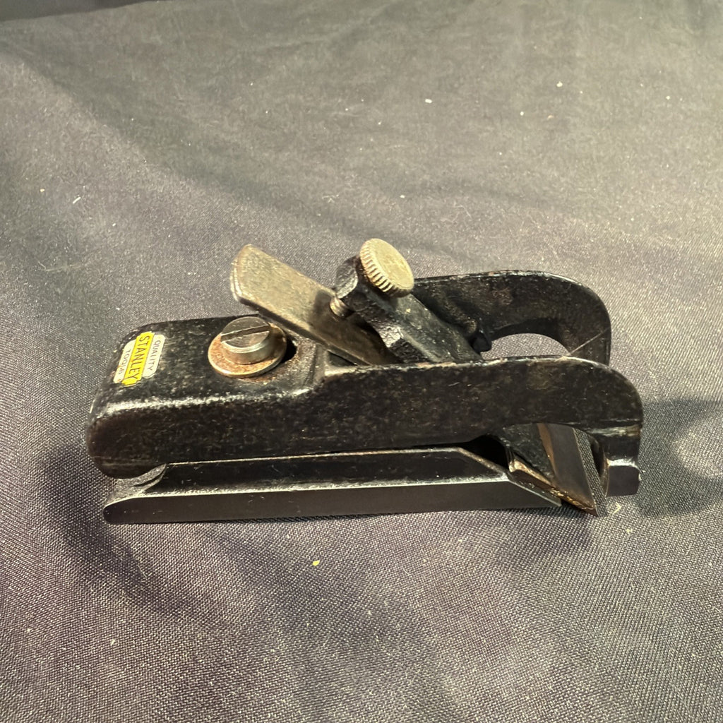Vintage Stanley Bullnose Mini Wood Trim Plane complete in good condition -(2041)