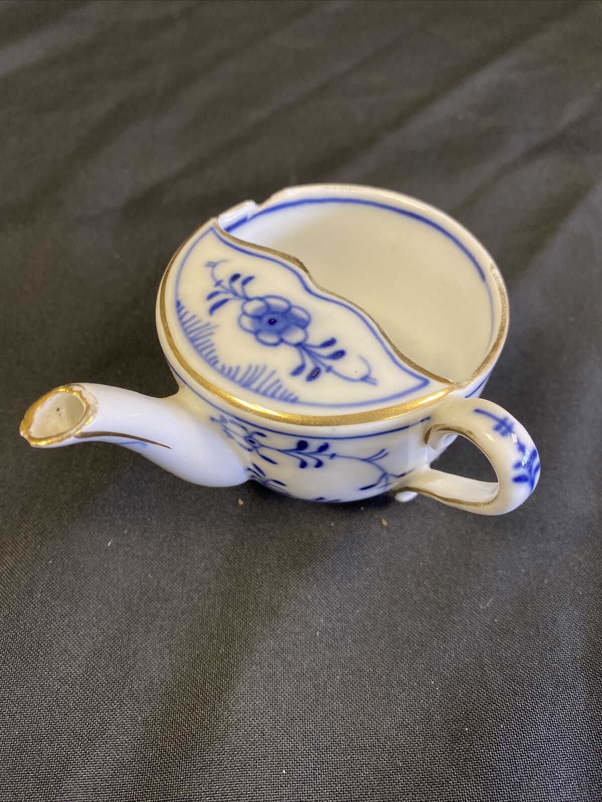 Blue and Gilt Antique Ceramic Invalid Feeding Cup Small 65mm Gilt (6467)