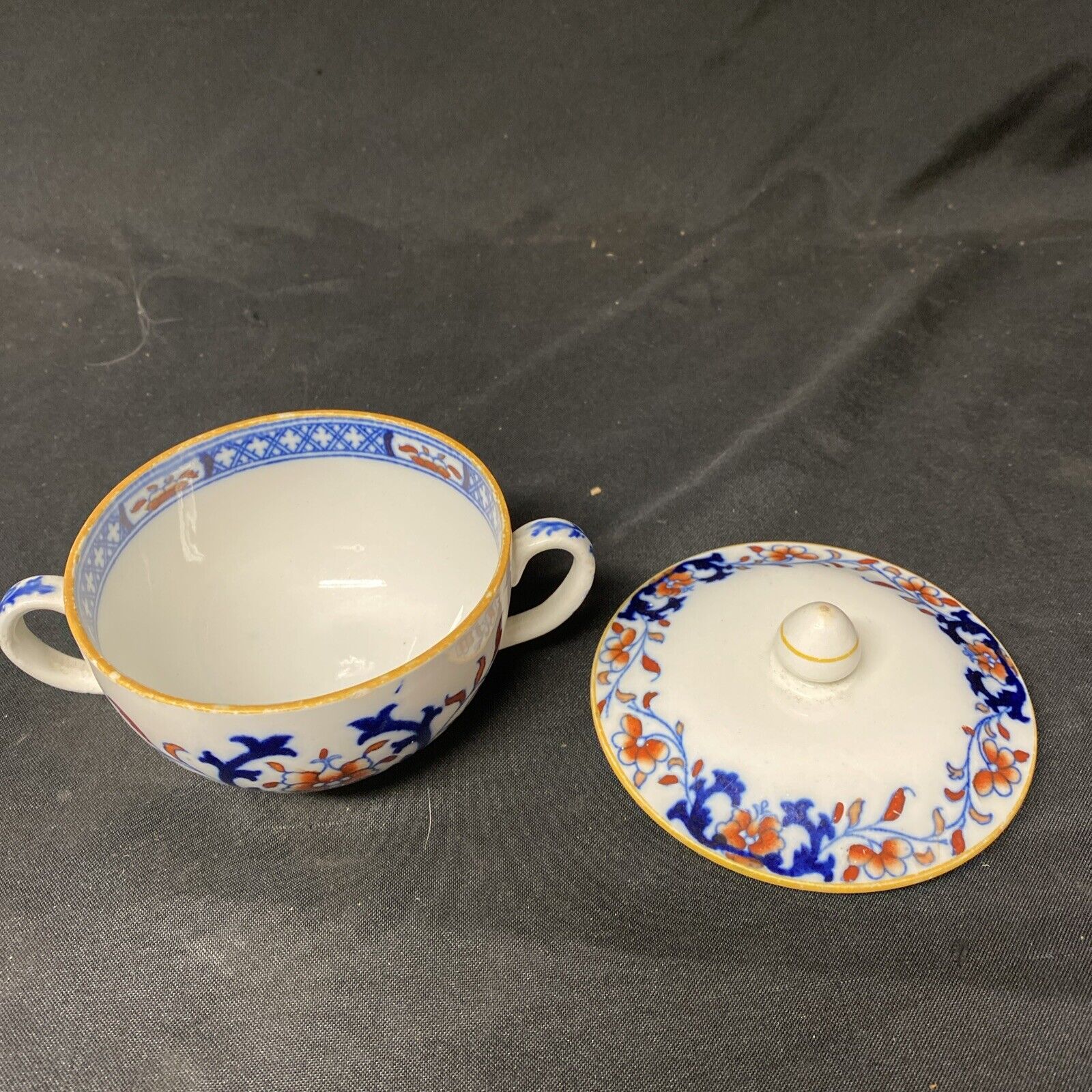 1860's MINTON Ceramic Imari bowl + Lid Floral Lyre England 10cm - (5240)