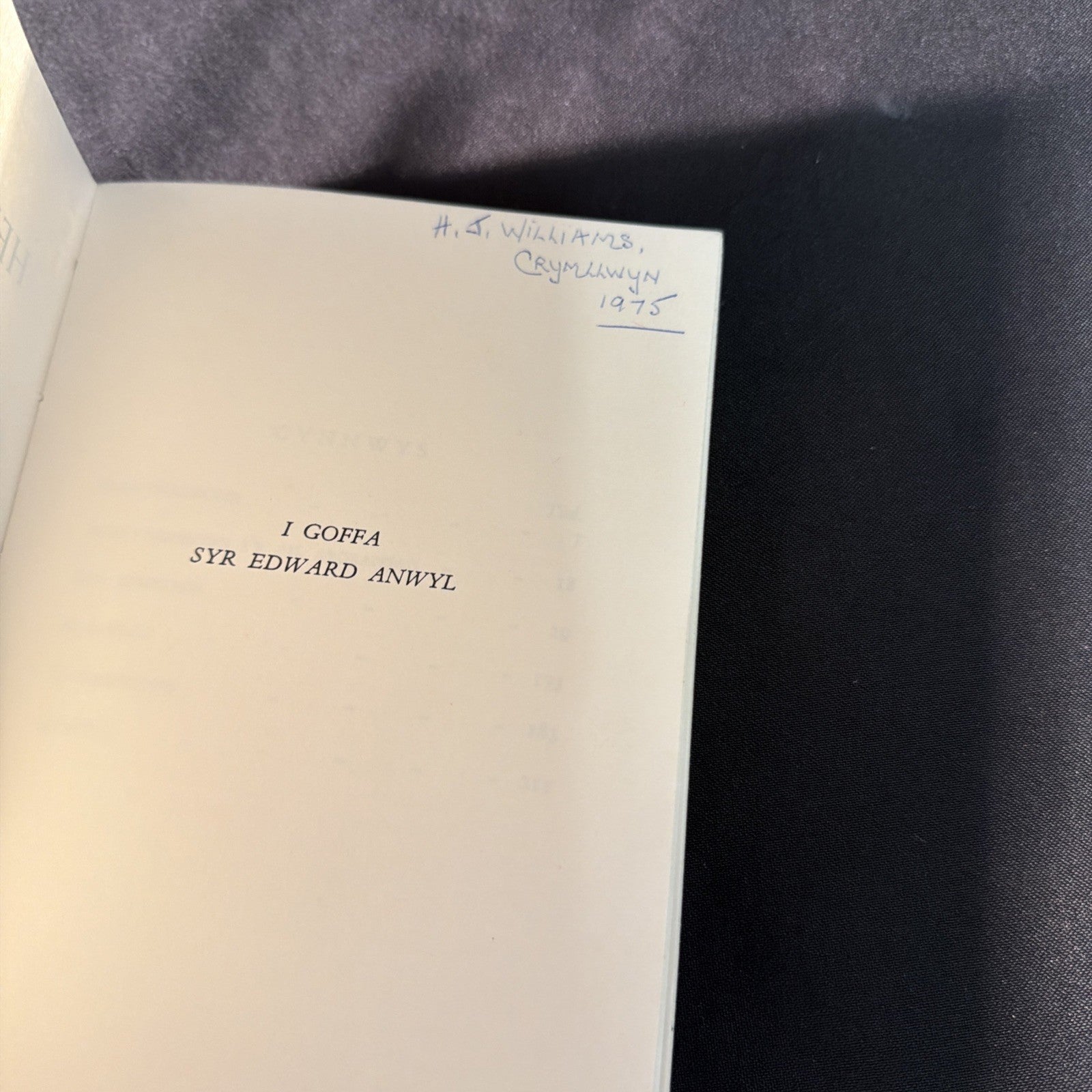 Hen Benillion, TH Parry-Williams - Welsh Language book - (1896)