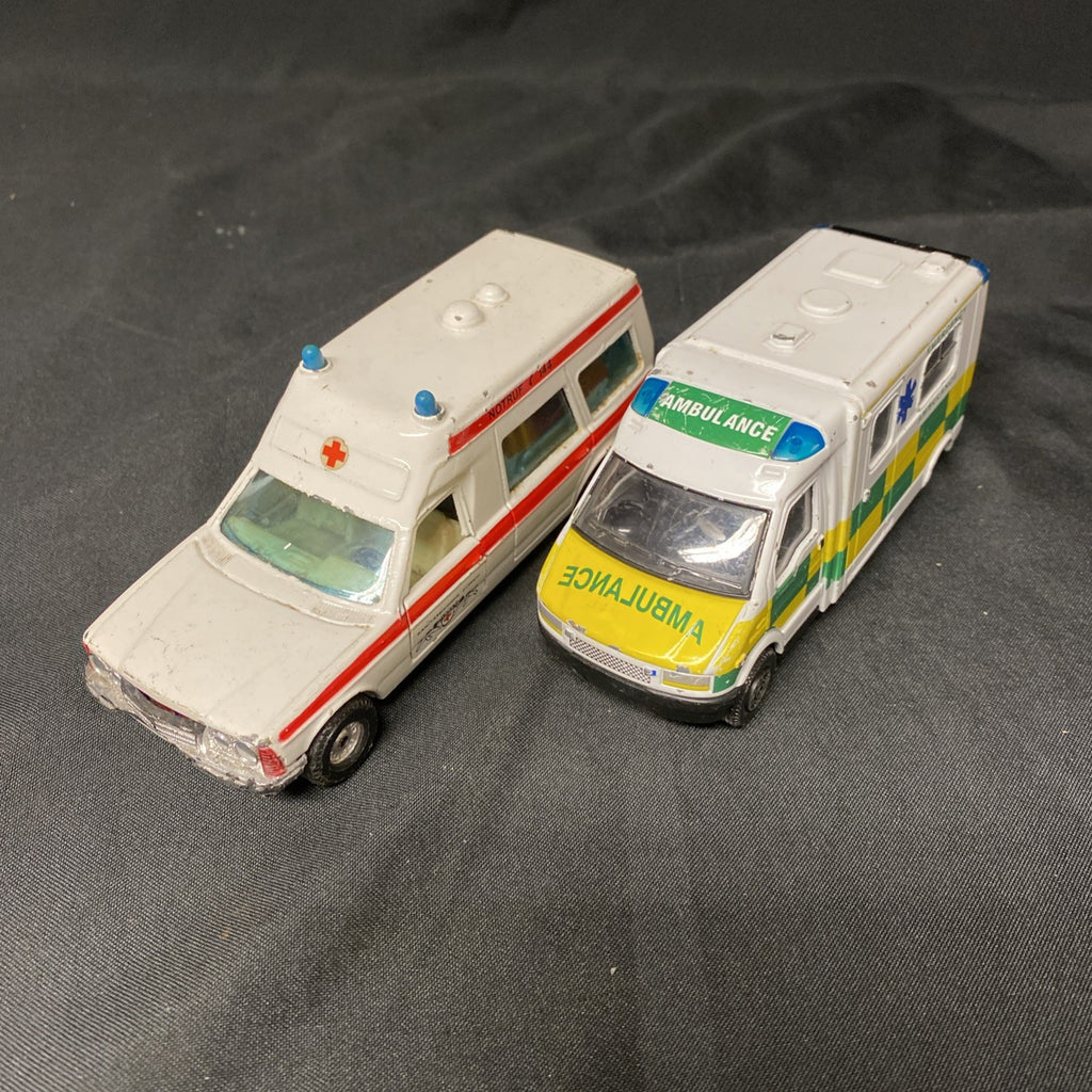 Husky Ambulance & Corgi Bonna 2500 Zurich Ambulance 80's - (1414)