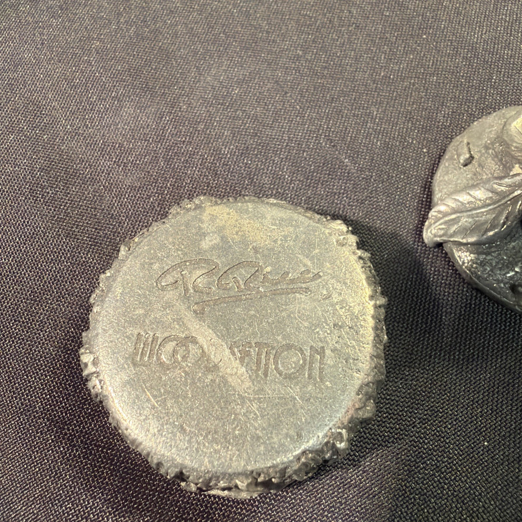 Woodsetton by R. Rice Small Pewter Pill Box Butterfly Flower and bark base 1980's - (1974)