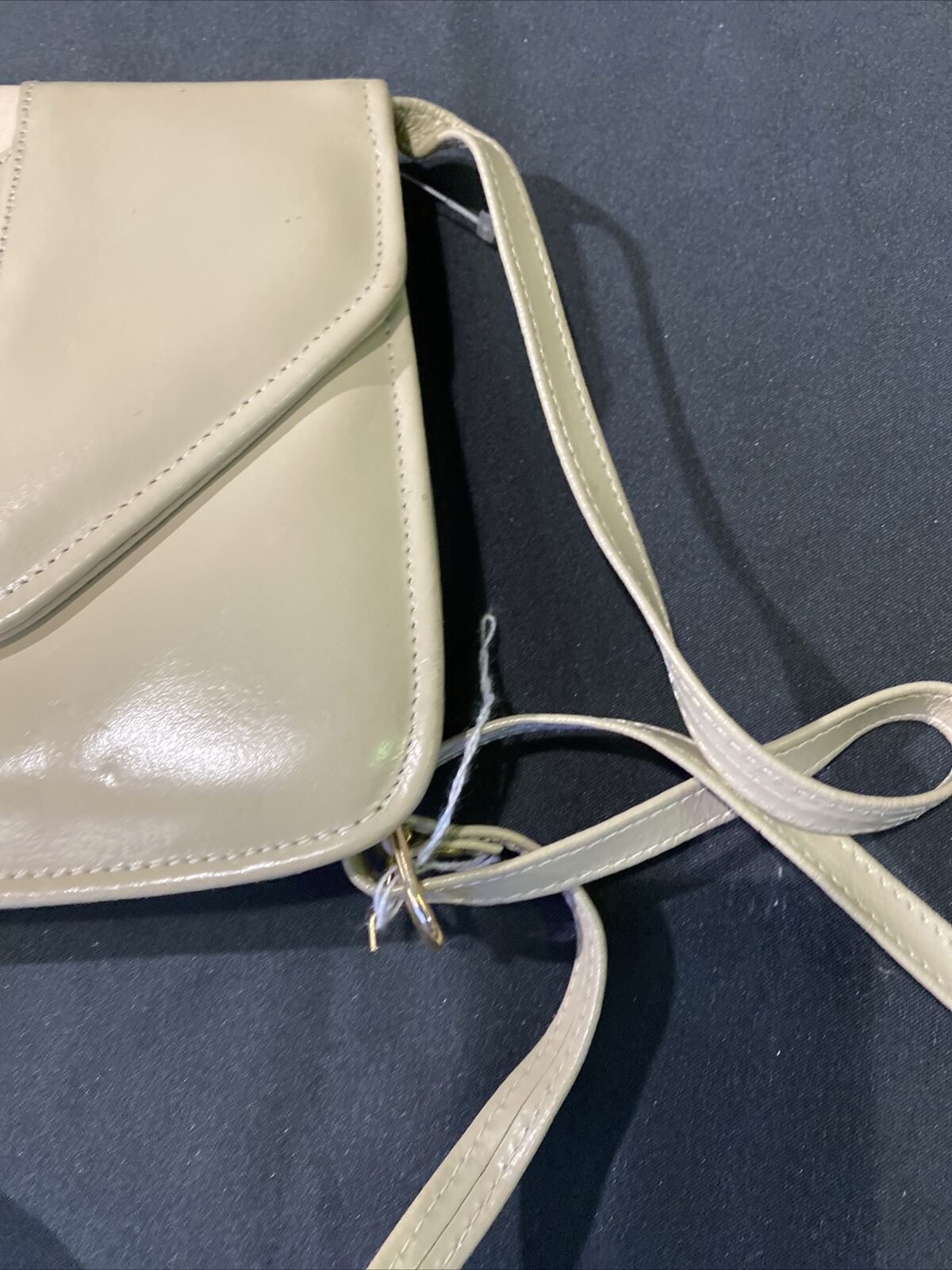 Handbag Leather made in Ireland 1990's unused Mint condition - (8438)