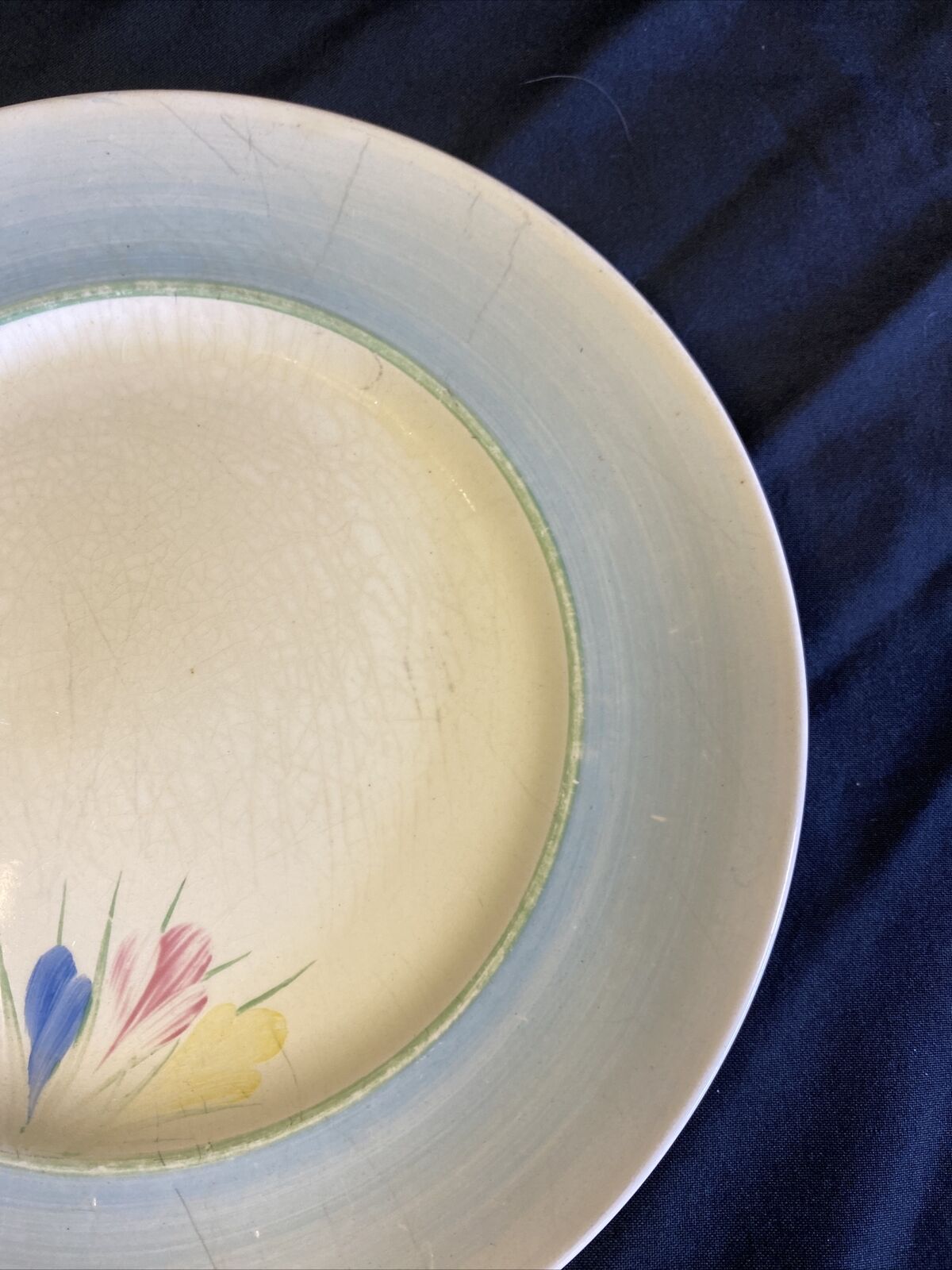 Clarice Claiff Crocus Design Newport Pottery - Plate x 1 x25cm - (7660)