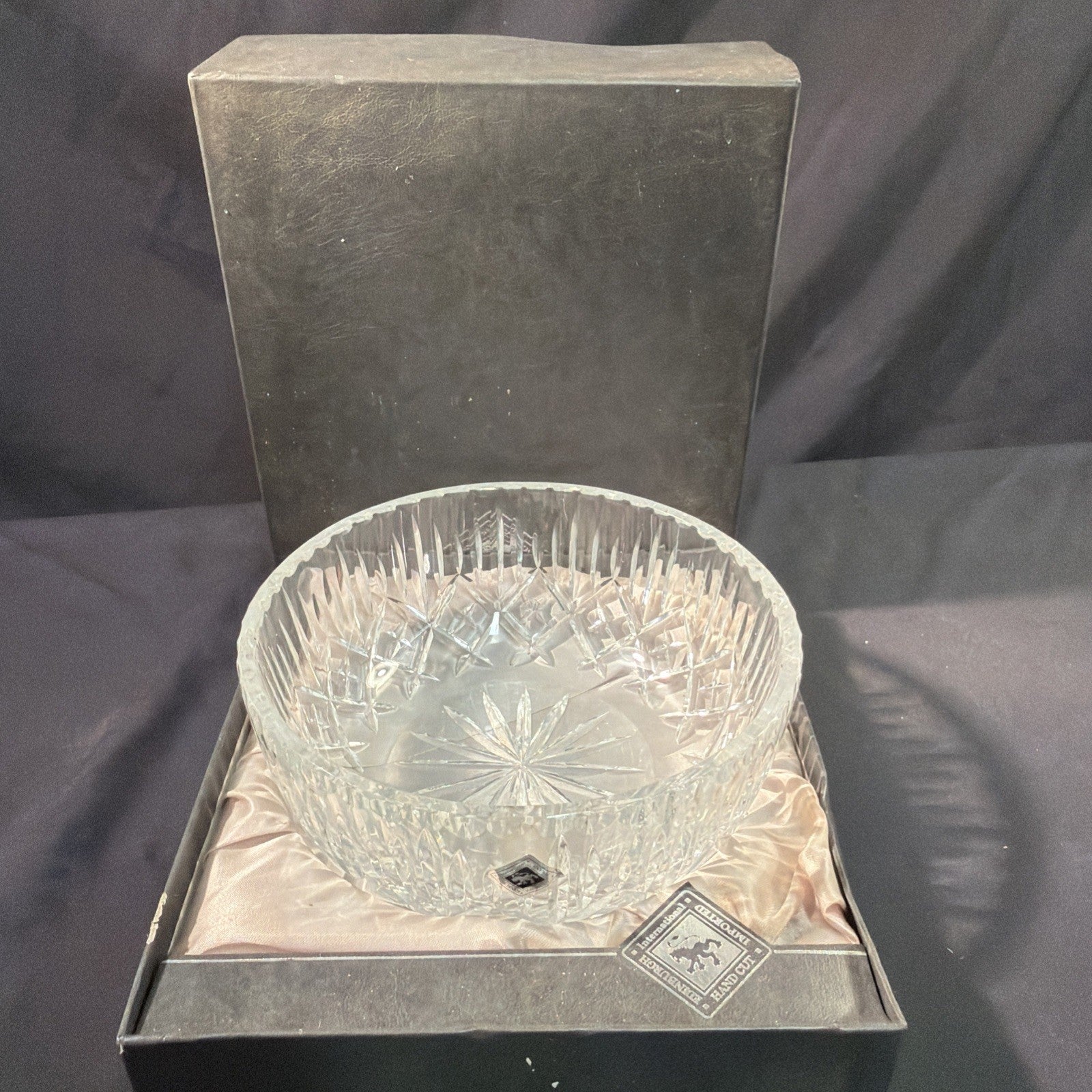 Edinburgh International Imported Hand Cut Crystal large Bowl 21cm D. -  (2092)