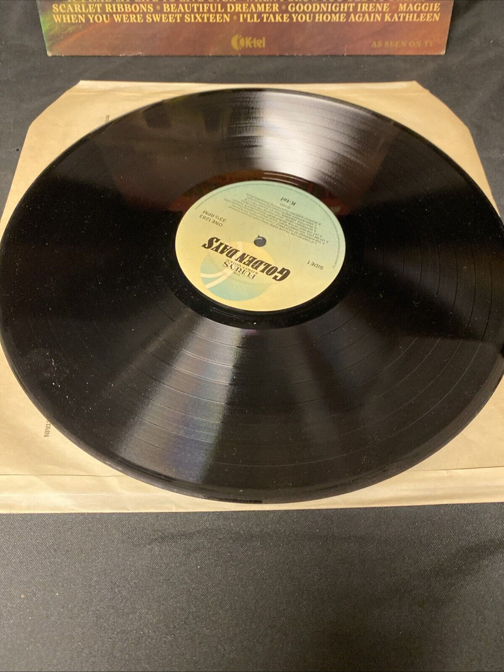 VINYL RECORD - The Furey's & Davey Arthur GOLDEN DAYS Album 1984 - (5658)