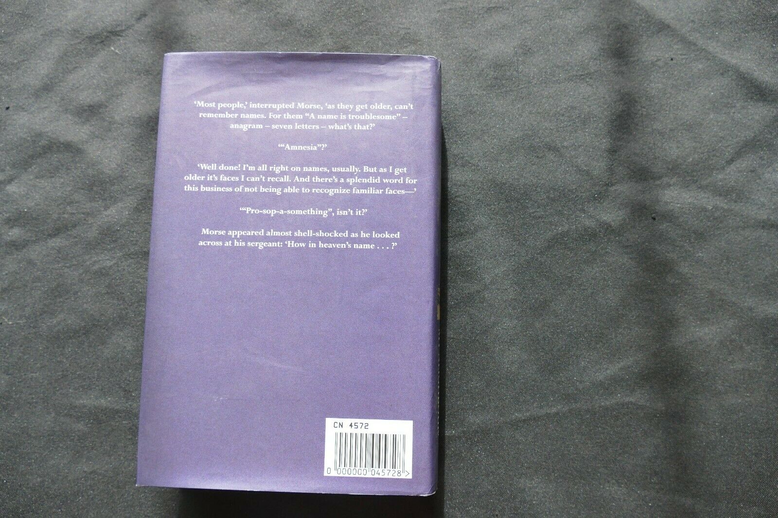 BOOK - DEATH IS NOW MY NEIGHBOUR - Colin Dexter - (8729)