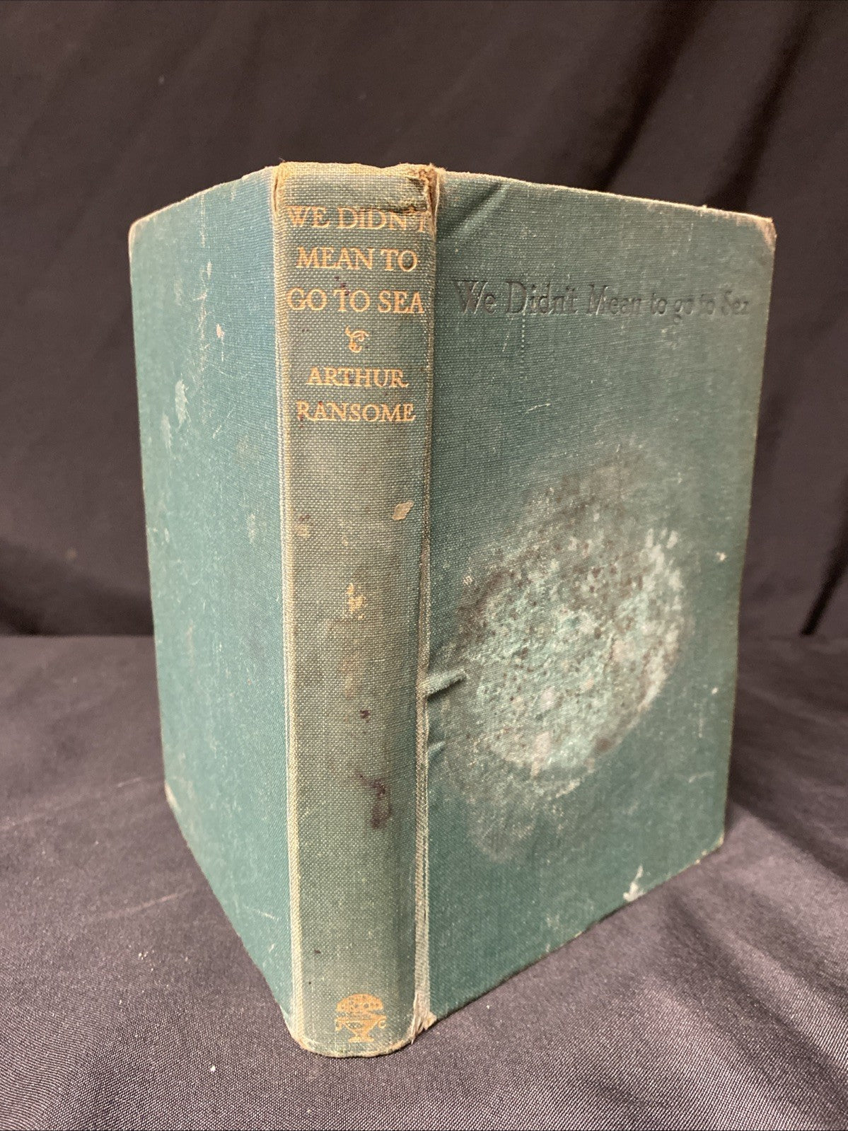 Book - We Didn't Mean To Go To Sea - Arthur Ransome - 1950 (1515)