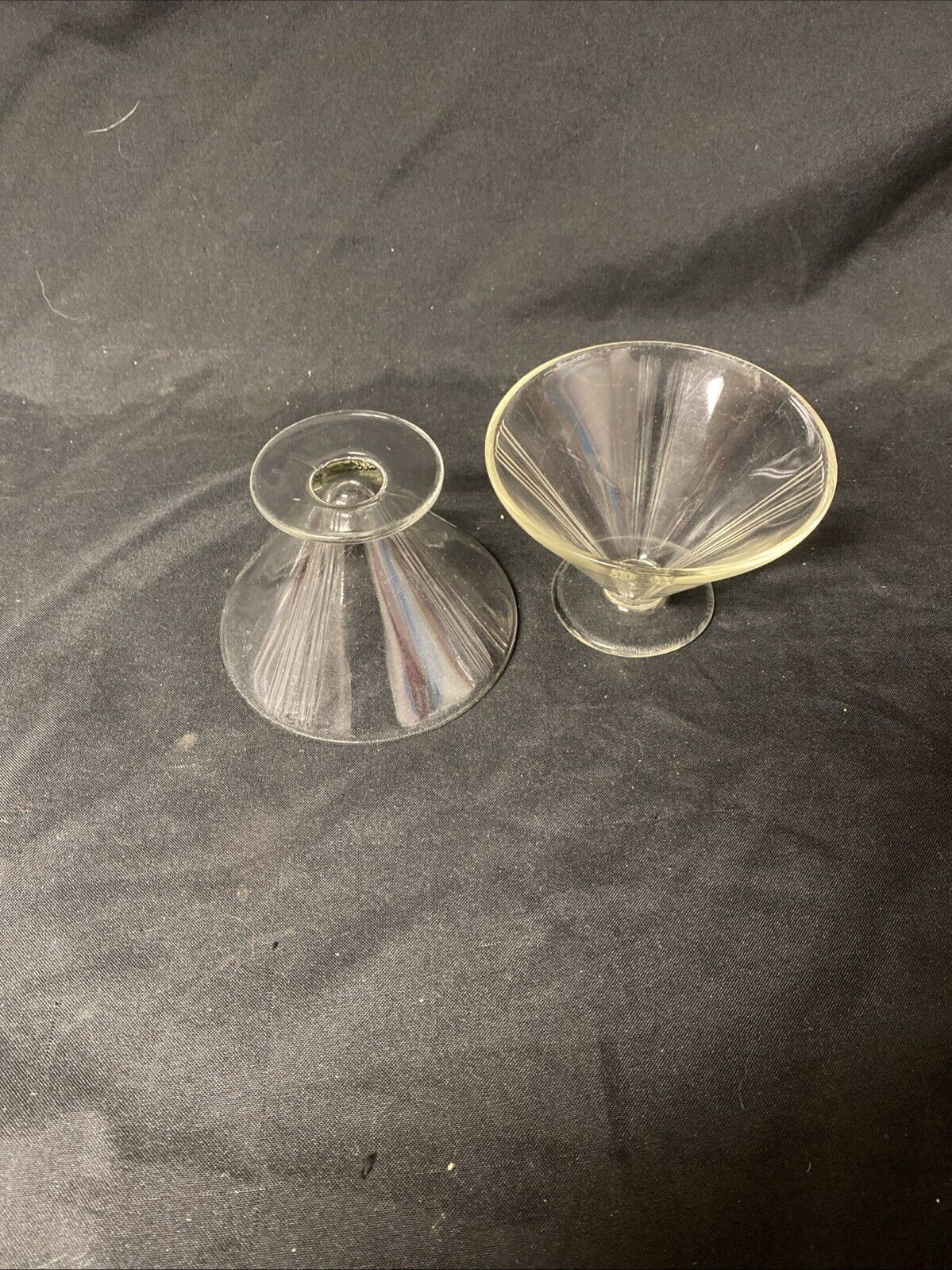 2 x 1930s Art Deco Clear Sundae icecream glass Dish - 7cm Tall, 10cm Diam (5497)