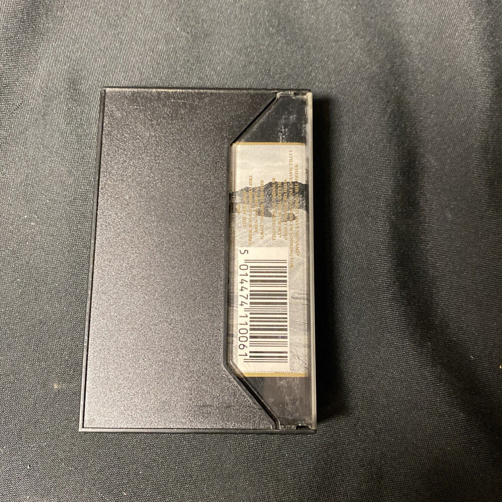 U2 The Joshua Tree Cassette Tape 1987 - (1388)