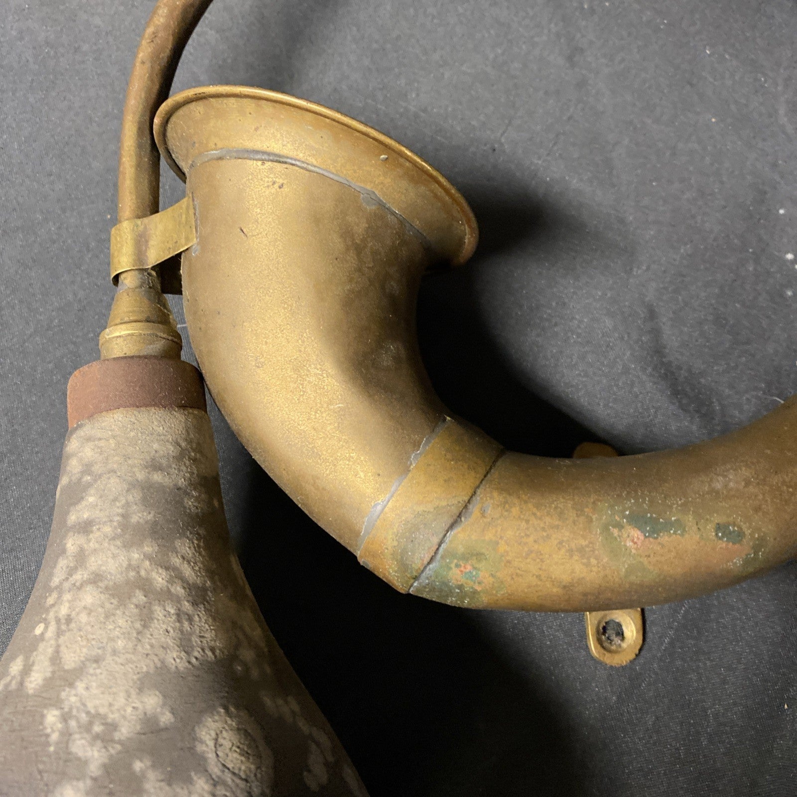 Antique Car Horn Brass body no 14 1910 to 1920,  Works Fine (1447)