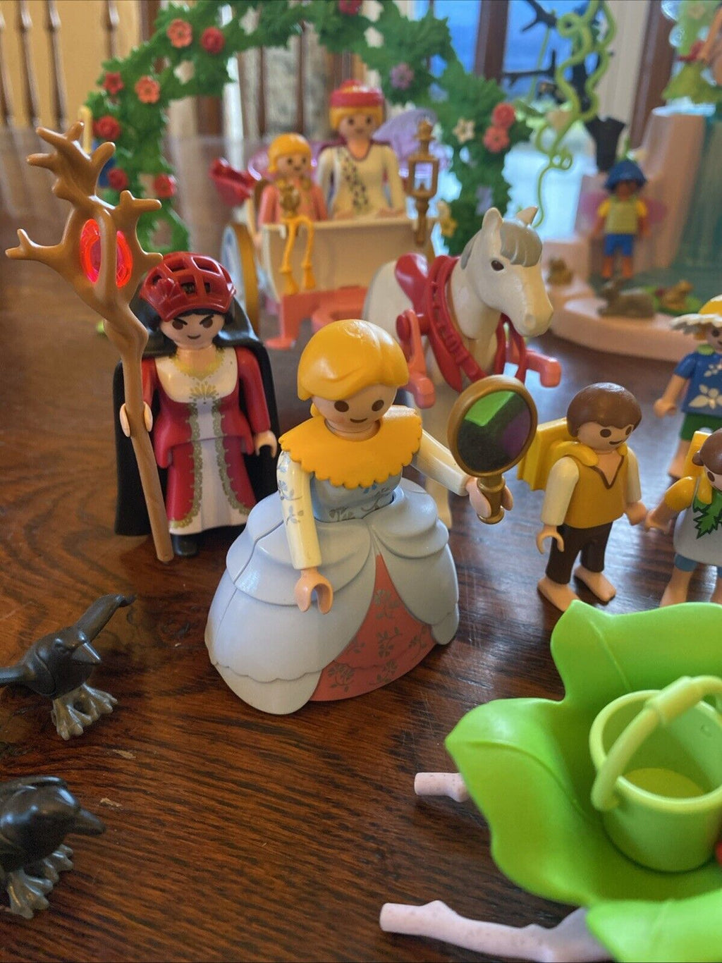 Playmobil Vintage Fairies Evil Queen Good King & Queen 15 figs  -(5868)
