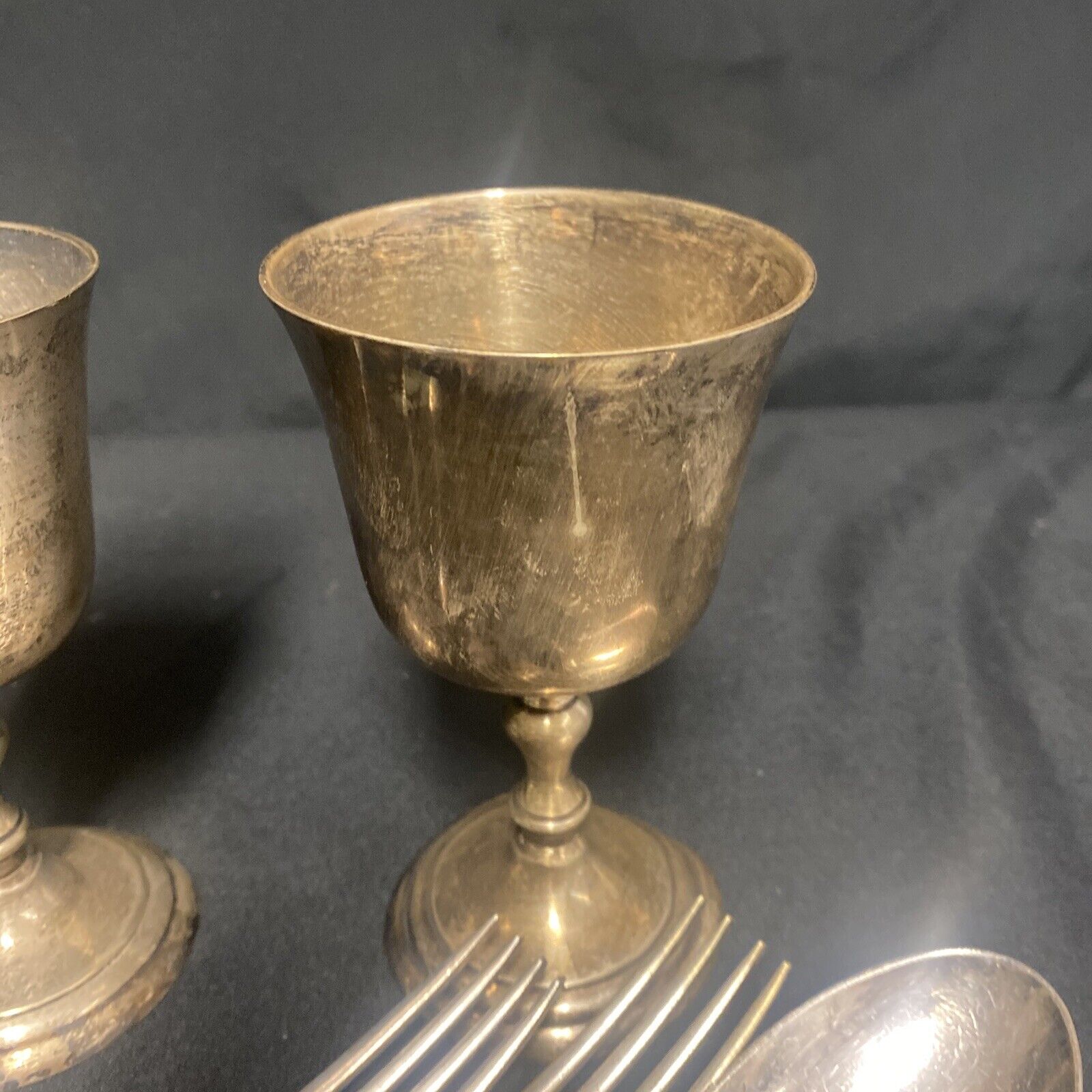 Art Deco 1920's EPNS Job lot 2 goblets, 2 forks, spoon, sugar tongs - (9086)