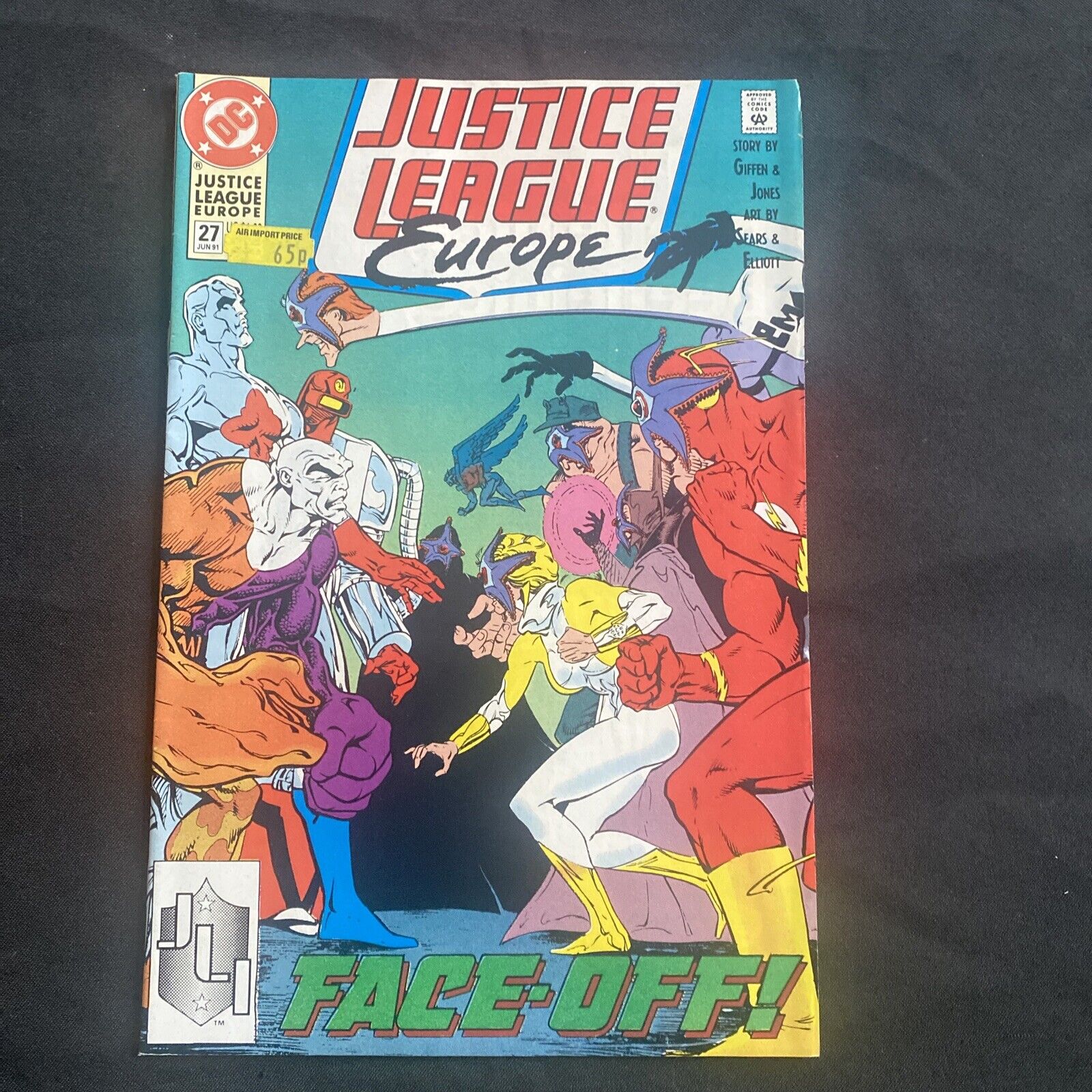 COMIC - DC Comics Justice League EUROPE - Jun 1991 - The FLASH - (8783)