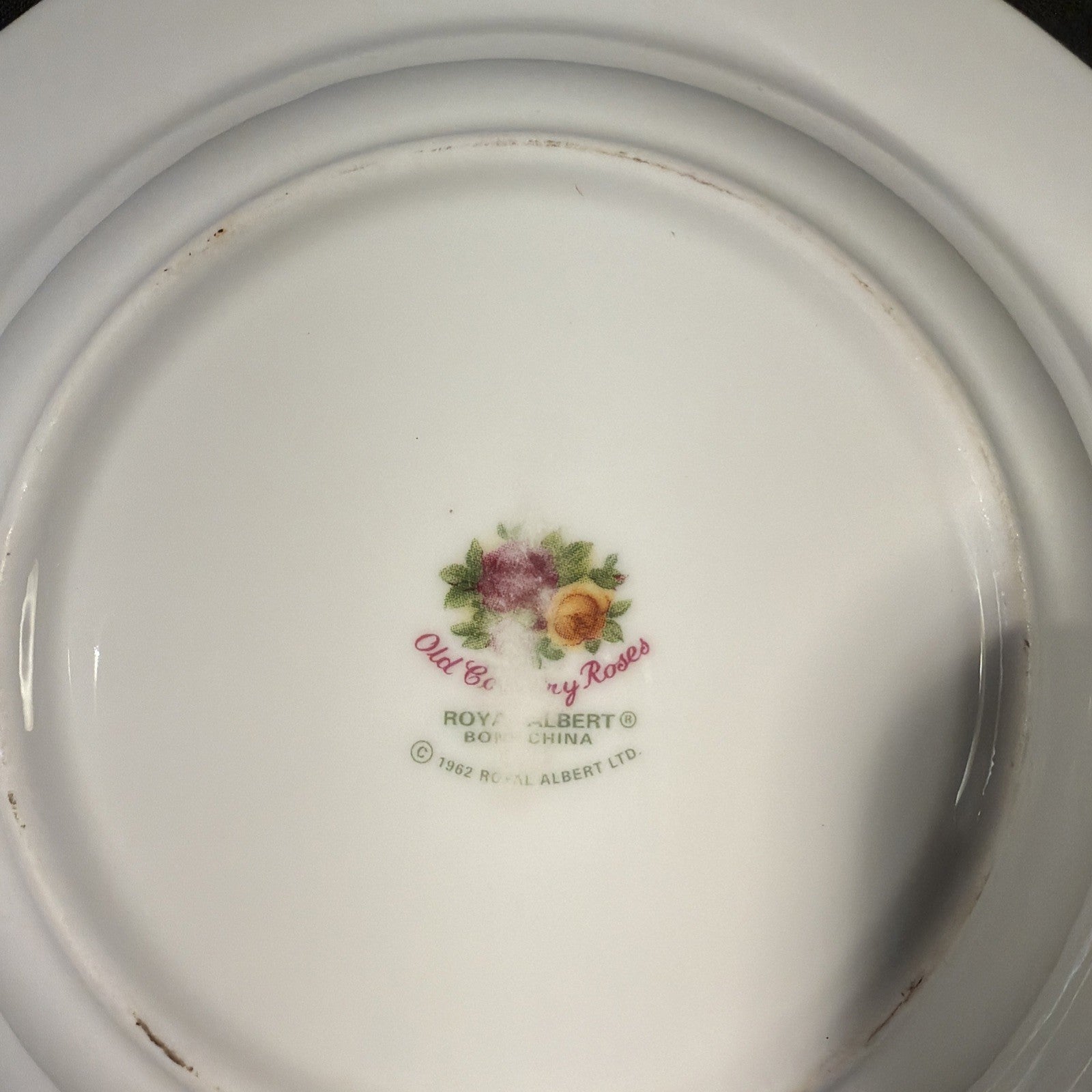 Royal Albert Old Country Roses 1962 - 20cm Soup Bowl Mint Cond  -(2070)