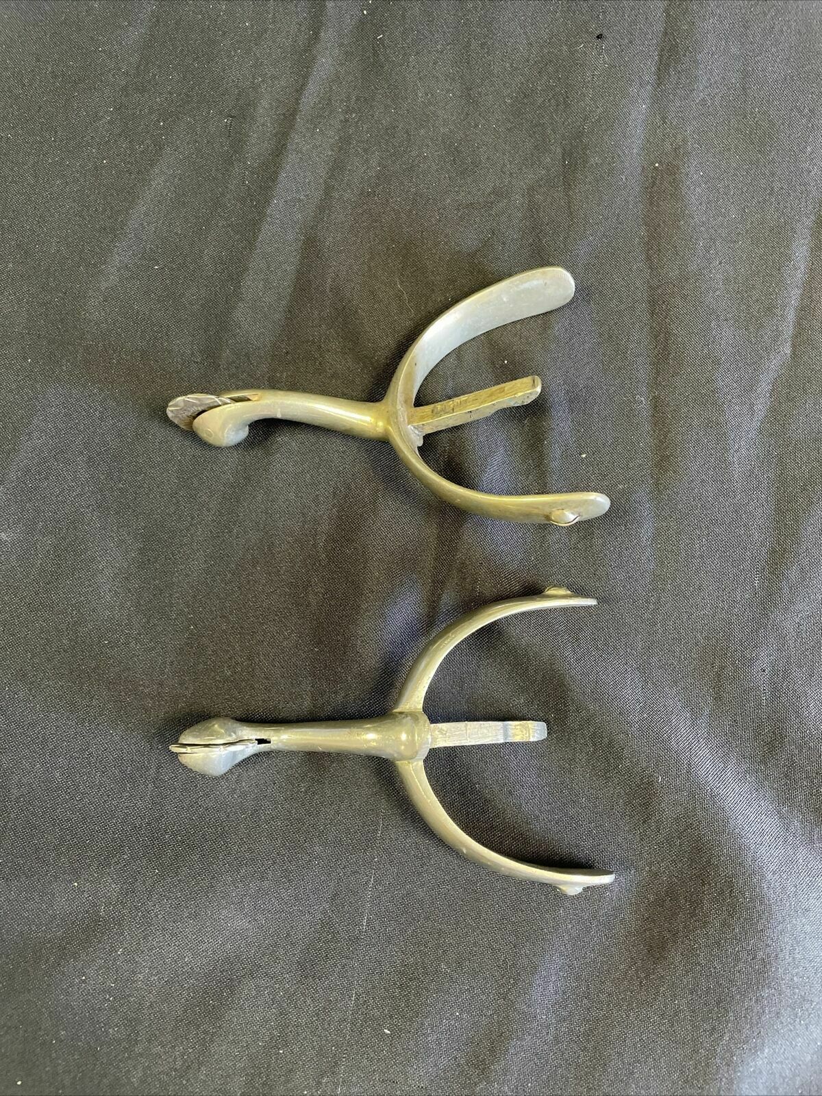 Antique Box Horse Spurs Pair Swan Neck Star on Spur late 1800 early 1900 - (8274