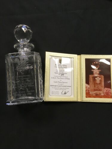 Edinburgh Crystal Commemorative decanter Charles & Diana 377/1000 cert - (7365)