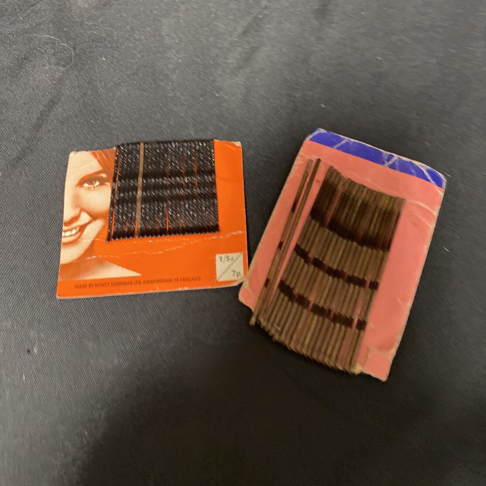 Vintage 1950's Bobby Pins Hair grips / slides 2 sets 44 pins Heavy - (9010)