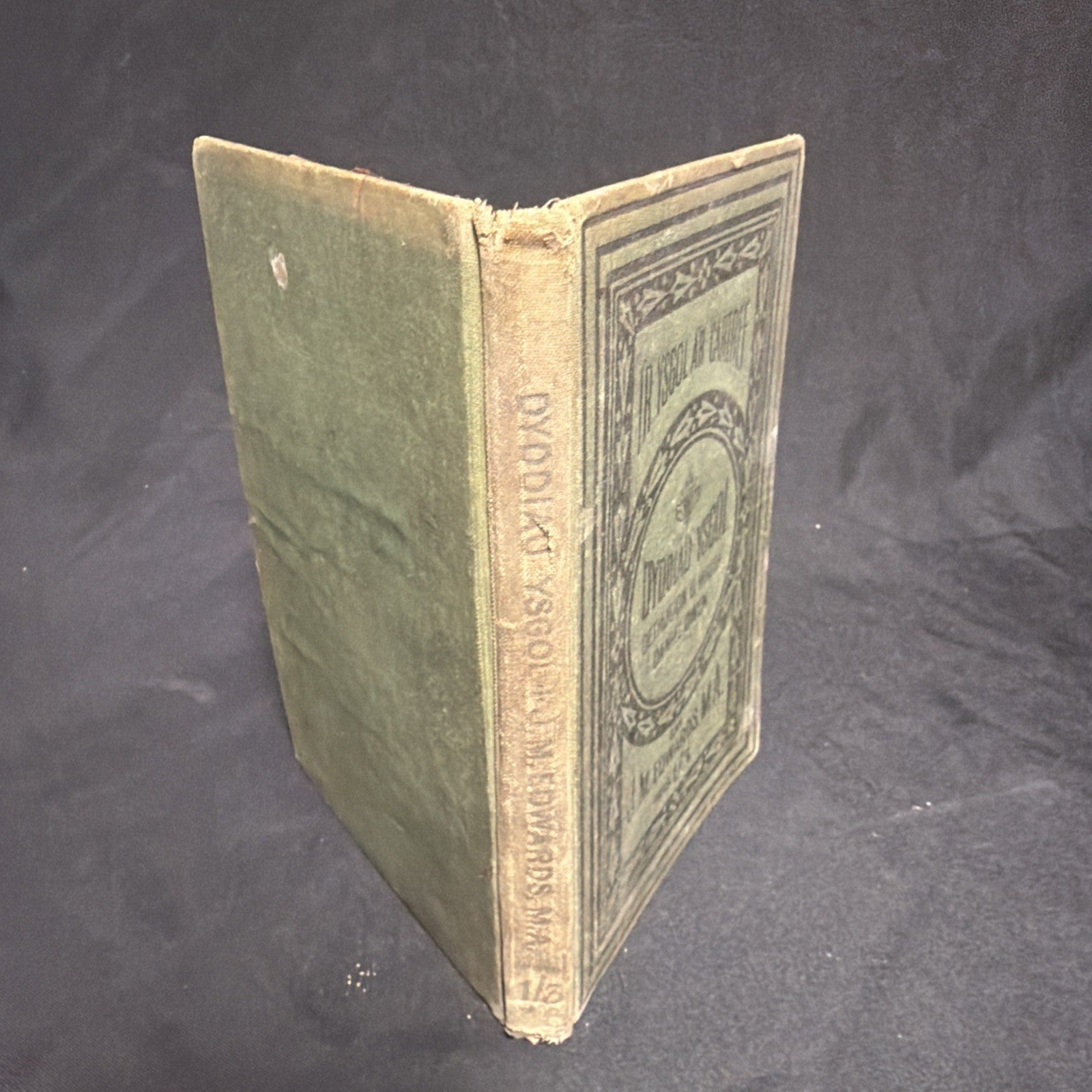 Dyddiau Ysgol Detholion O Waith, Daniel Owen - Welsh Language book - (1900)