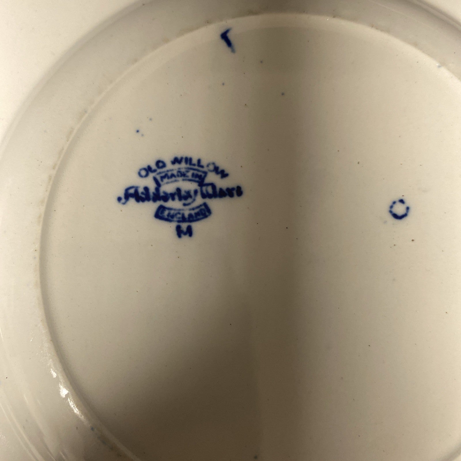 Adderley Ware Old Willow 1 Sugar Bowl 2 x side plates 1 x saucer 1 x Bowl- (1719)