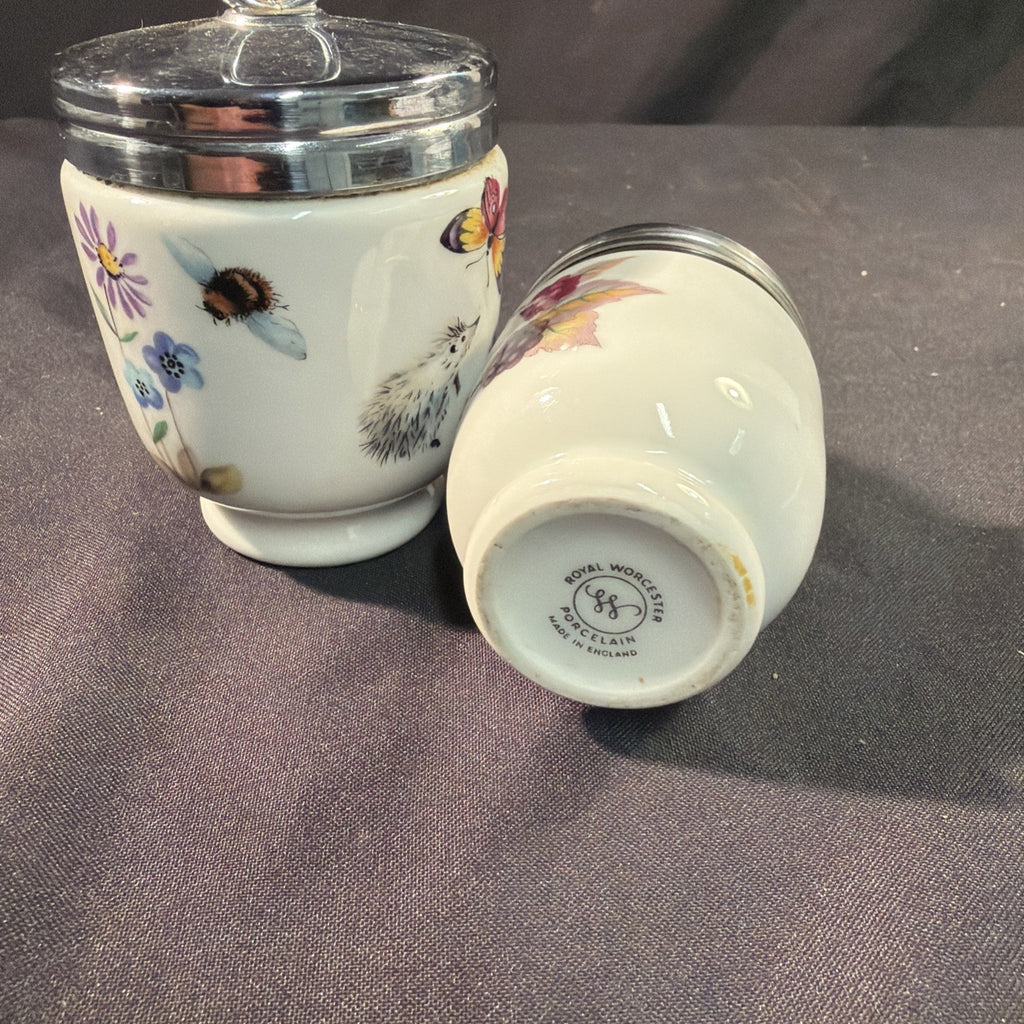 Royal Worcester Egg Coddler A Skippety Tale 4" and Berry 3.5" - (2091)