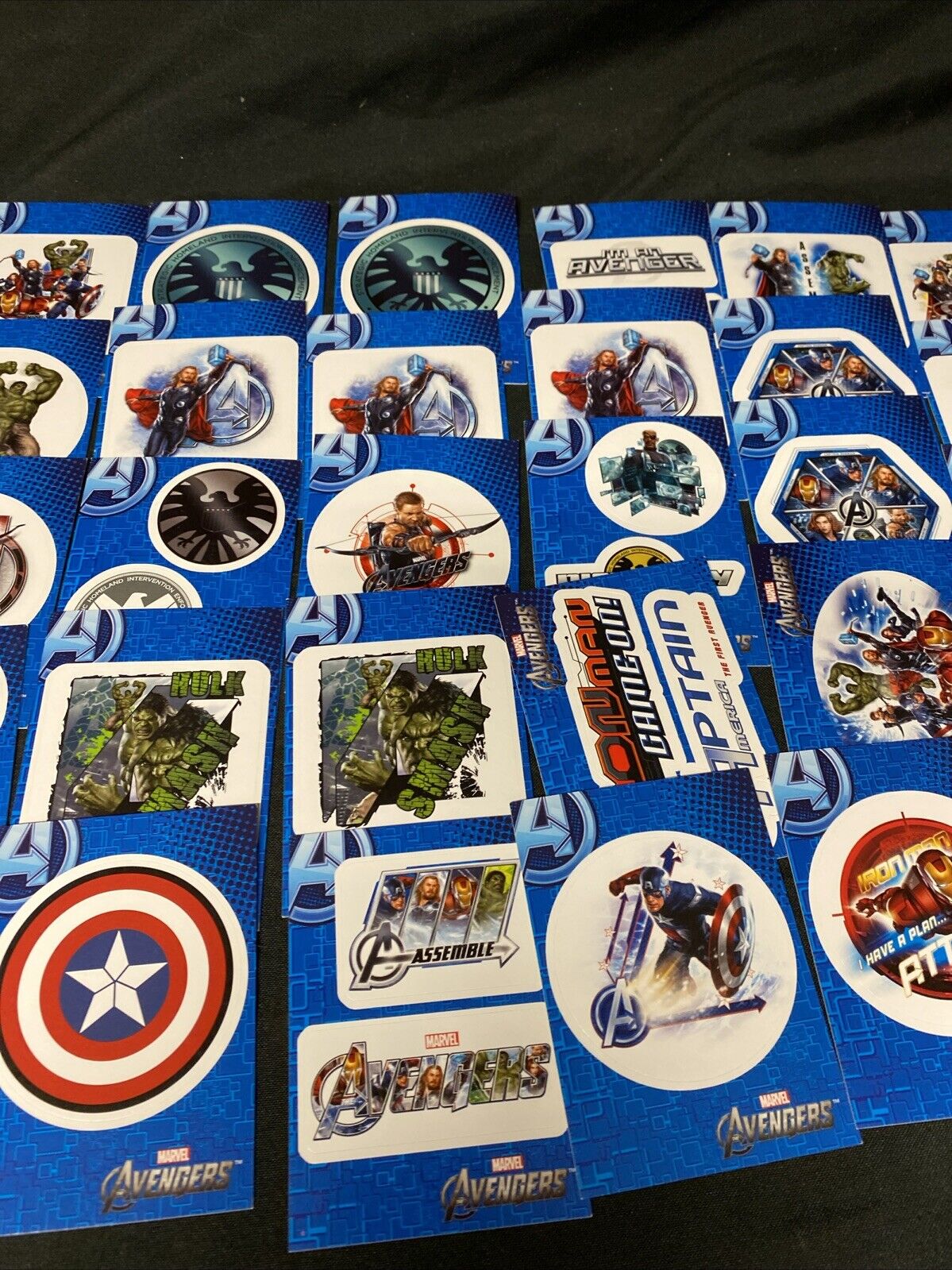 Upper Deck 2012 Marvel Avengers Assemble 29 Sticker Cards - (5581)