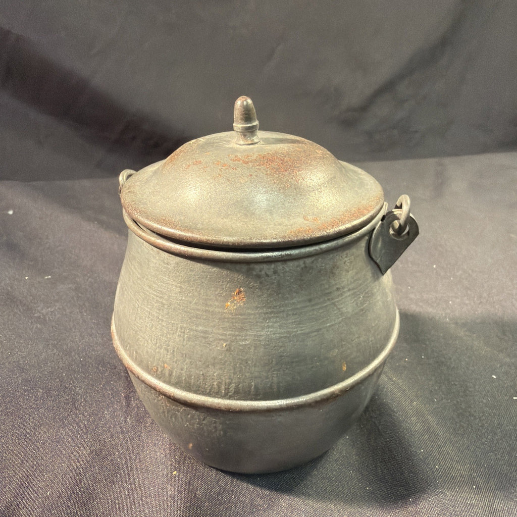 Antique Dinner Pail metal possibly tin? with lid - (2038)