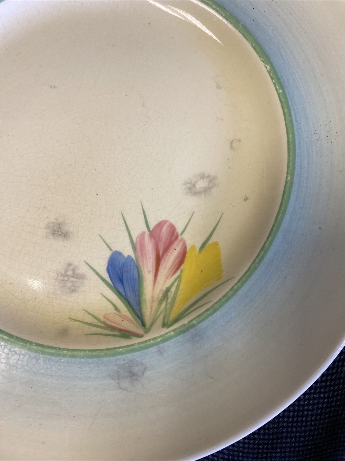 Clarice Claiff Crocus Design Newport Pottery - Plate x 1 x 23cm - (7659)