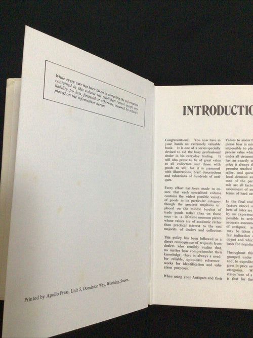 BOOK - Lyle pocket Antiques & Their Values 1976 - INSTRUMENTS - (8582)