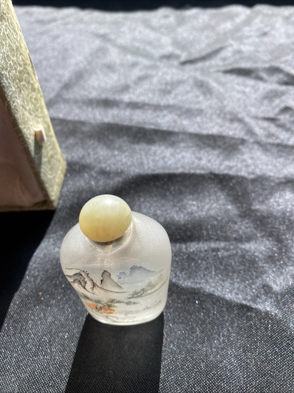 Japanese Scent Perfume Snuff Bottle Hand Painted Boxed - (1050)