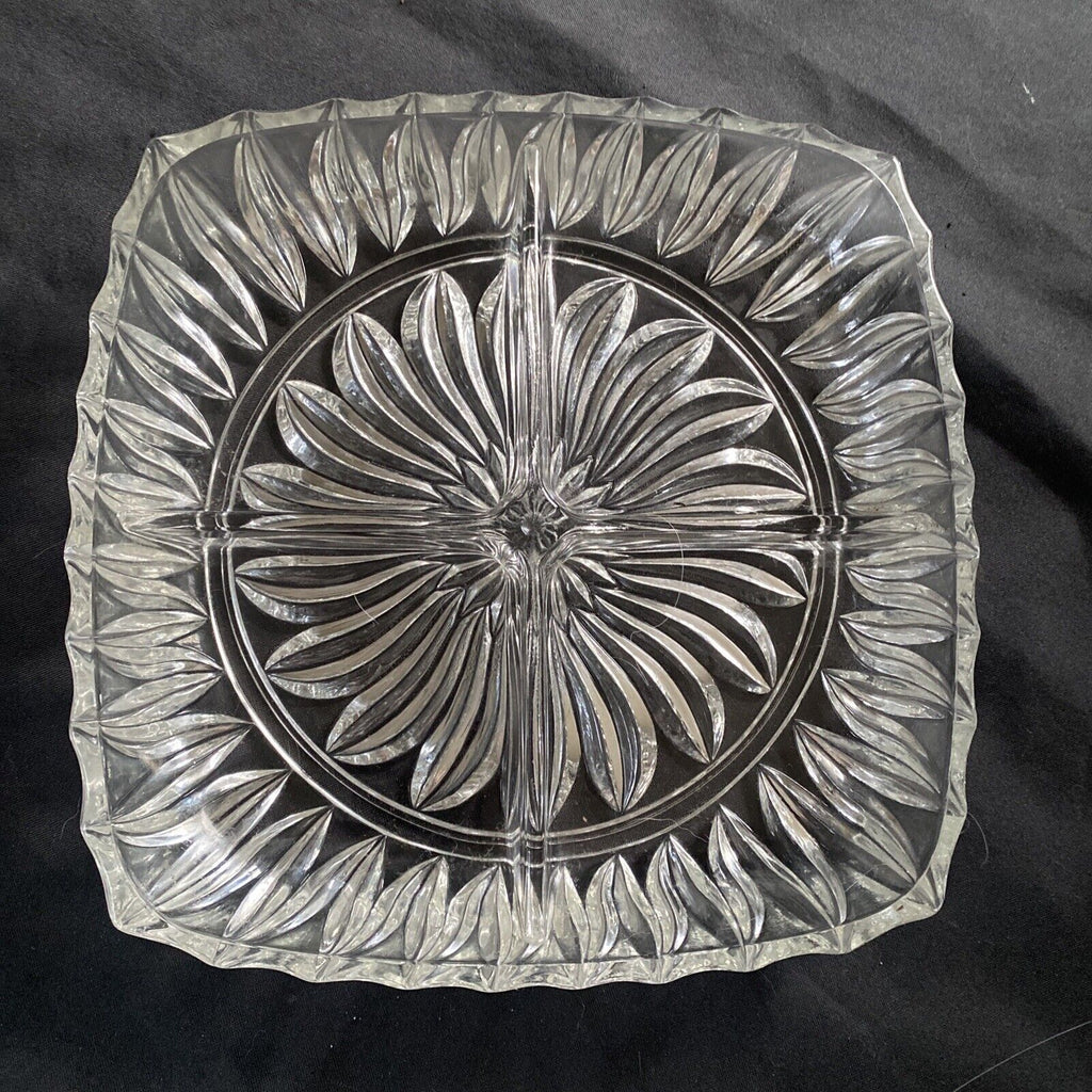 Vintage Heavy Cut Glass Serving dip snack nibbles dish - 9354