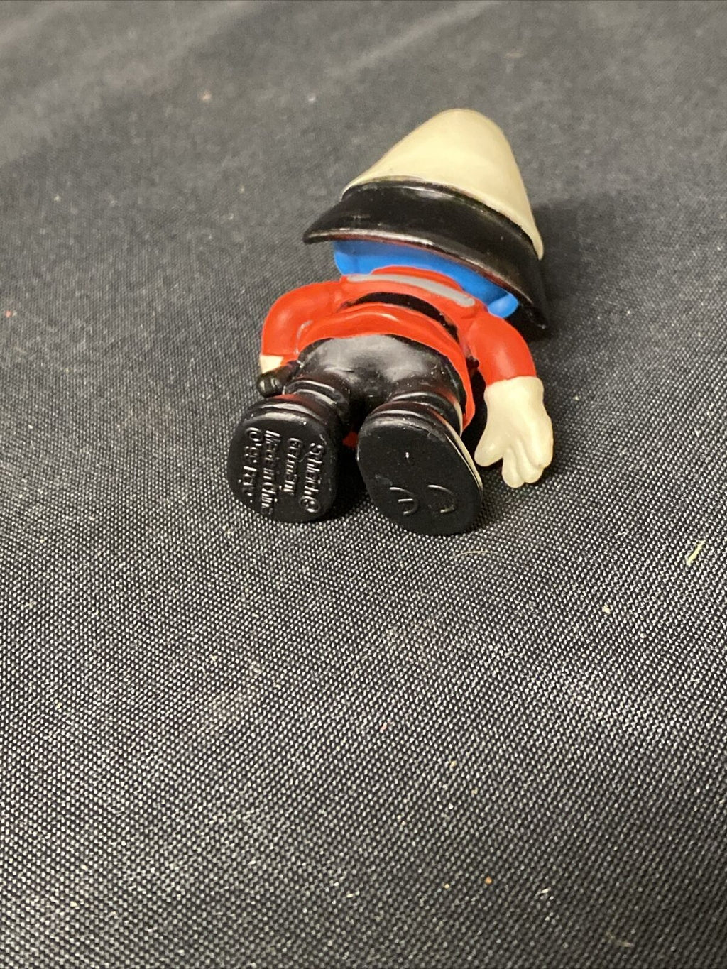 Schleich Germany 1 x Smurf Figure 1999 Fireman Smurf 5.5cm -(5027)