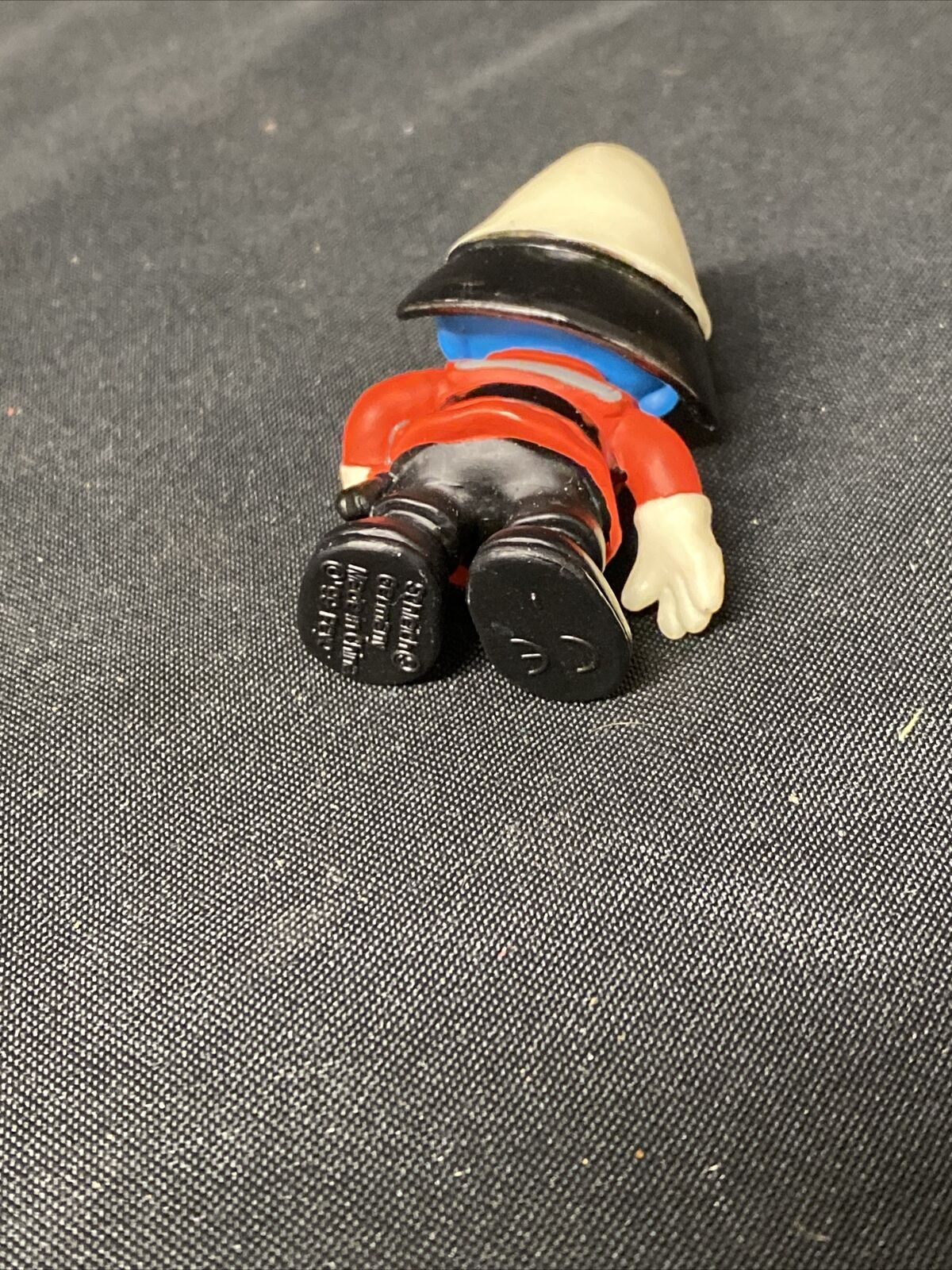 Schleich Germany 1 x Smurf Figure 1999 Fireman Smurf 5.5cm -(5027)