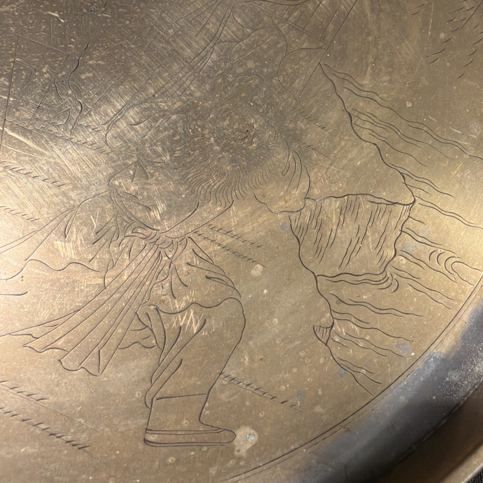 Chinese 1920's Heavy Brass Plate - 4 men fighting one with cut wrist & bleeding. - (2065)