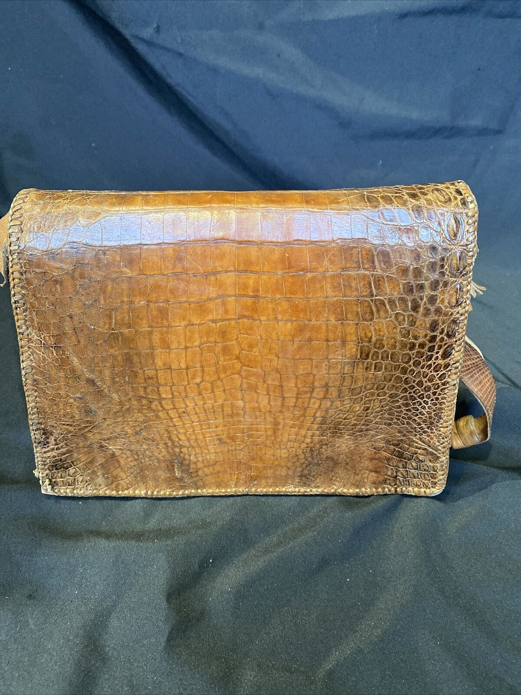 Vintage 1950's 100% Crocodile Skin including stitching handbag - (8426)