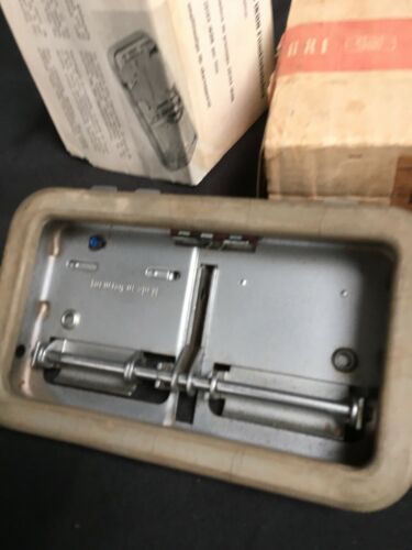 Vintage Carl Zeiss Ikon Film Splicer in box + instructions MADE IN GERMANY (7112
