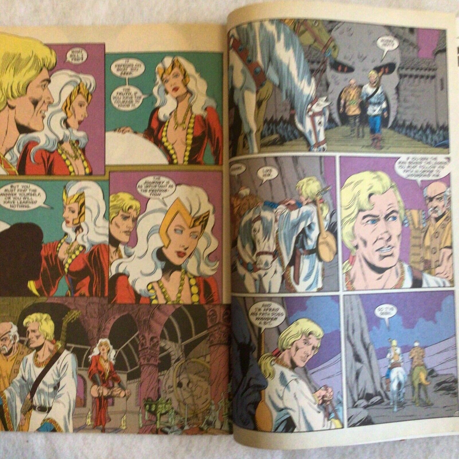COMIC - DC Comics The WARLORD - Enter the lost world... - Feb 1992- (8851)