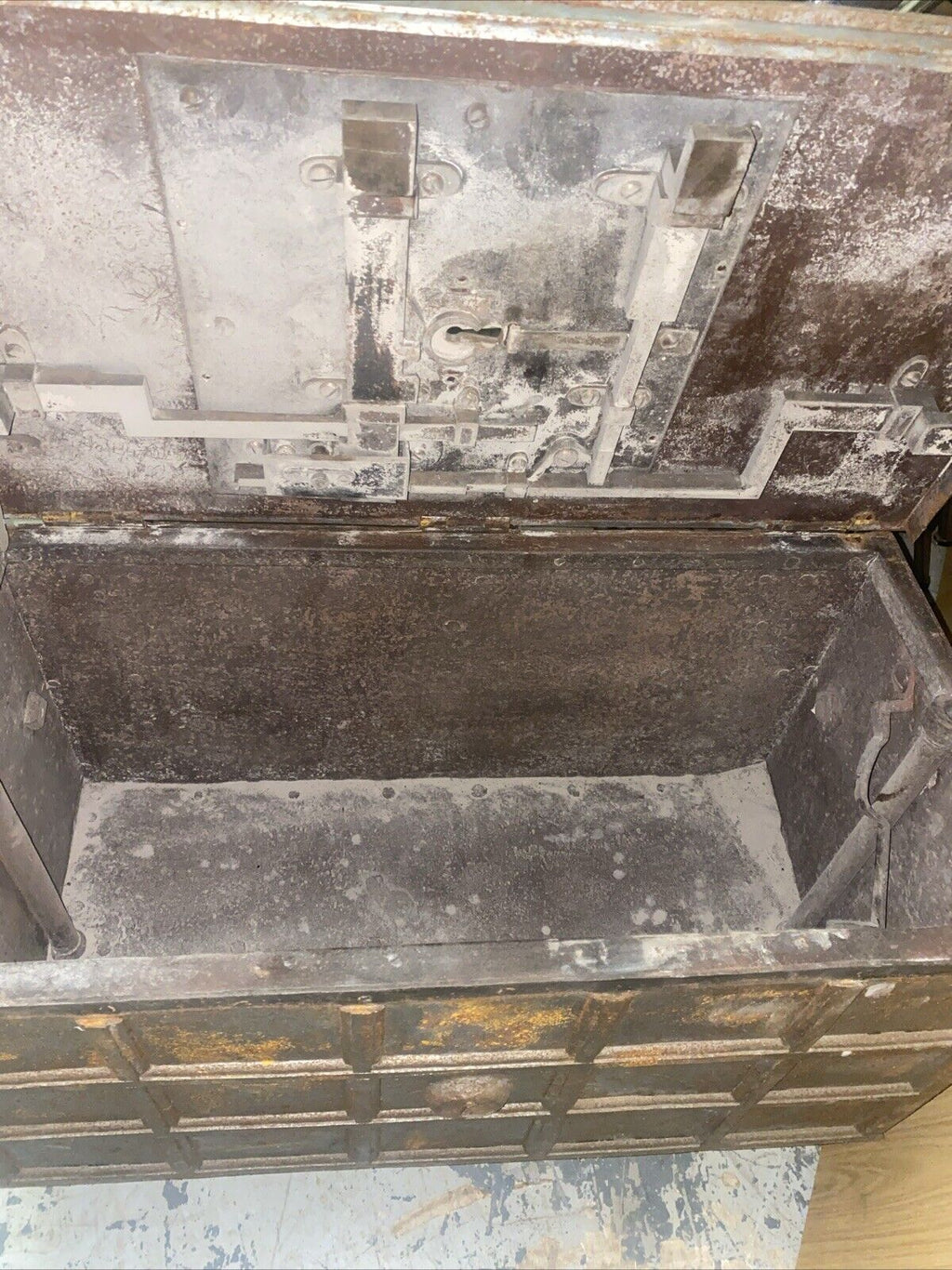 Antique Victorian Safe Metal Strongbox Ornate Rare Piece - (5056)