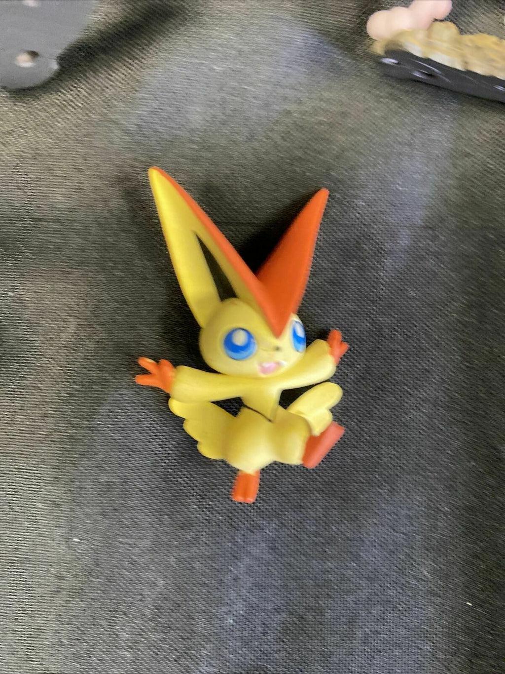 Pokémon 2007 Figures 2" x 4 figures - (7278)