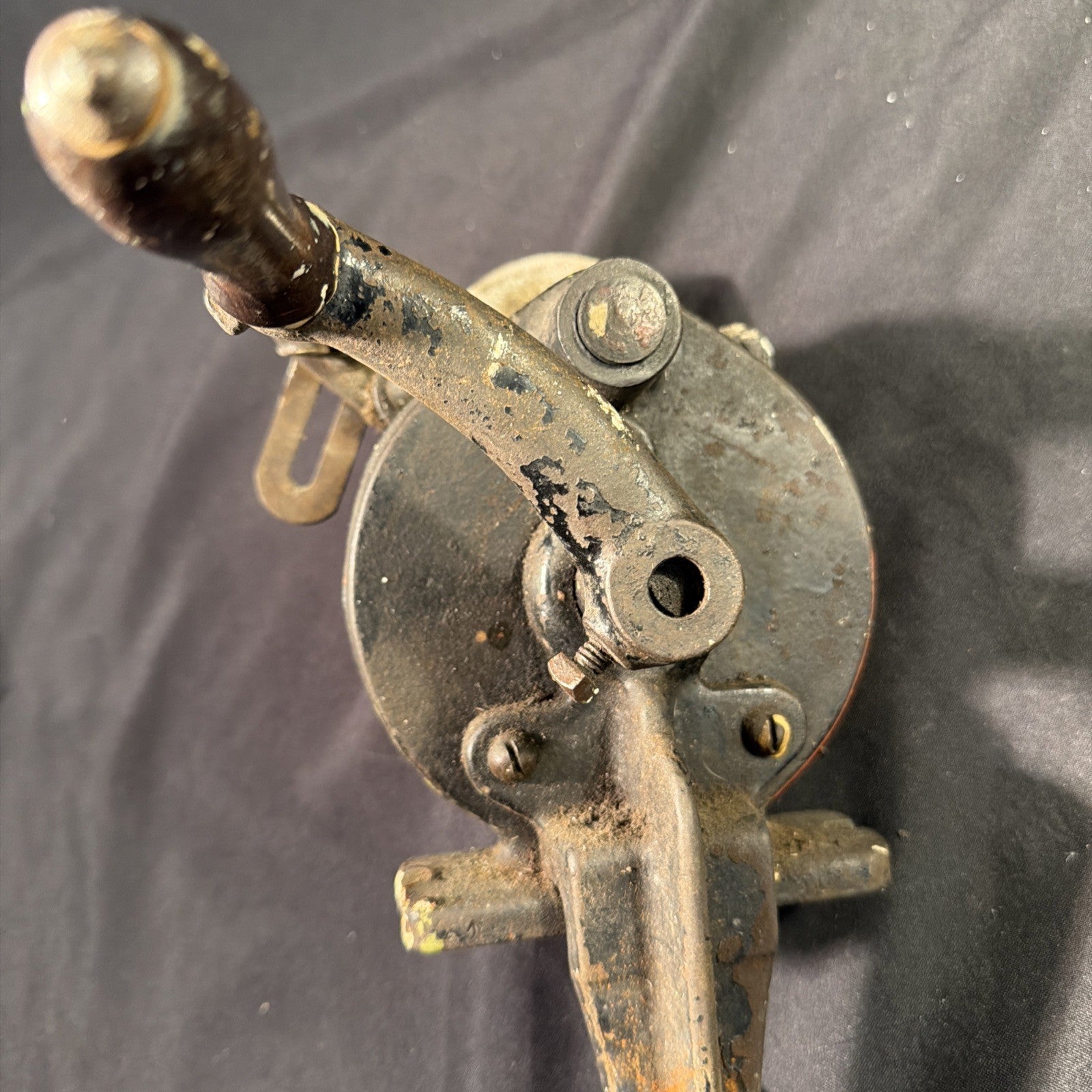 Vintage Cast Iron Hand Crank Bench Mount Grinder Sharpener Clamp On 3" Stone - (1978)