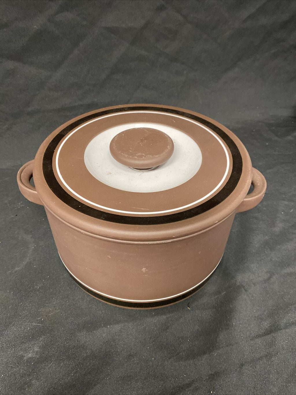 Hornsea CONTRAST Lancaster Vitramic England 1 x Lidded Casserole Pot 1976/77 (9284)